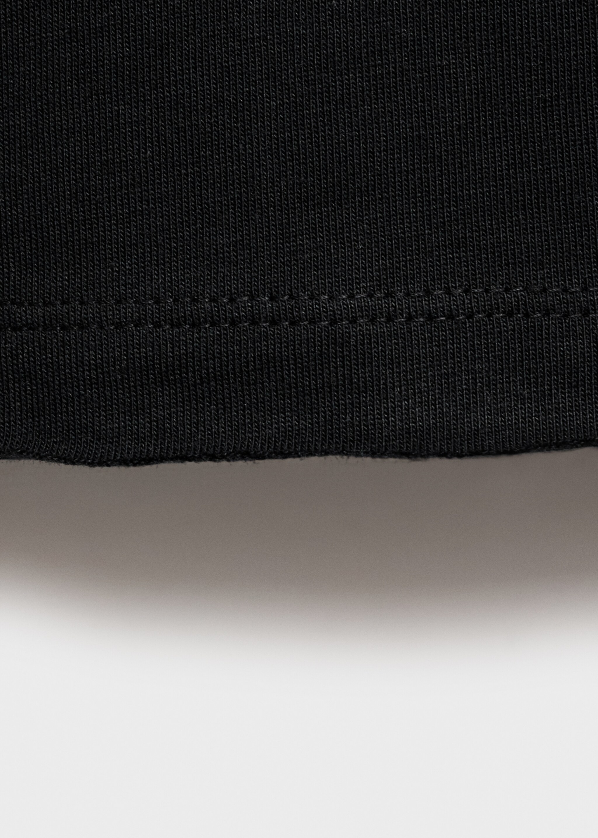 Camiseta crop - Detalle del artículo 0, Negro. Ref: 87052538-00.