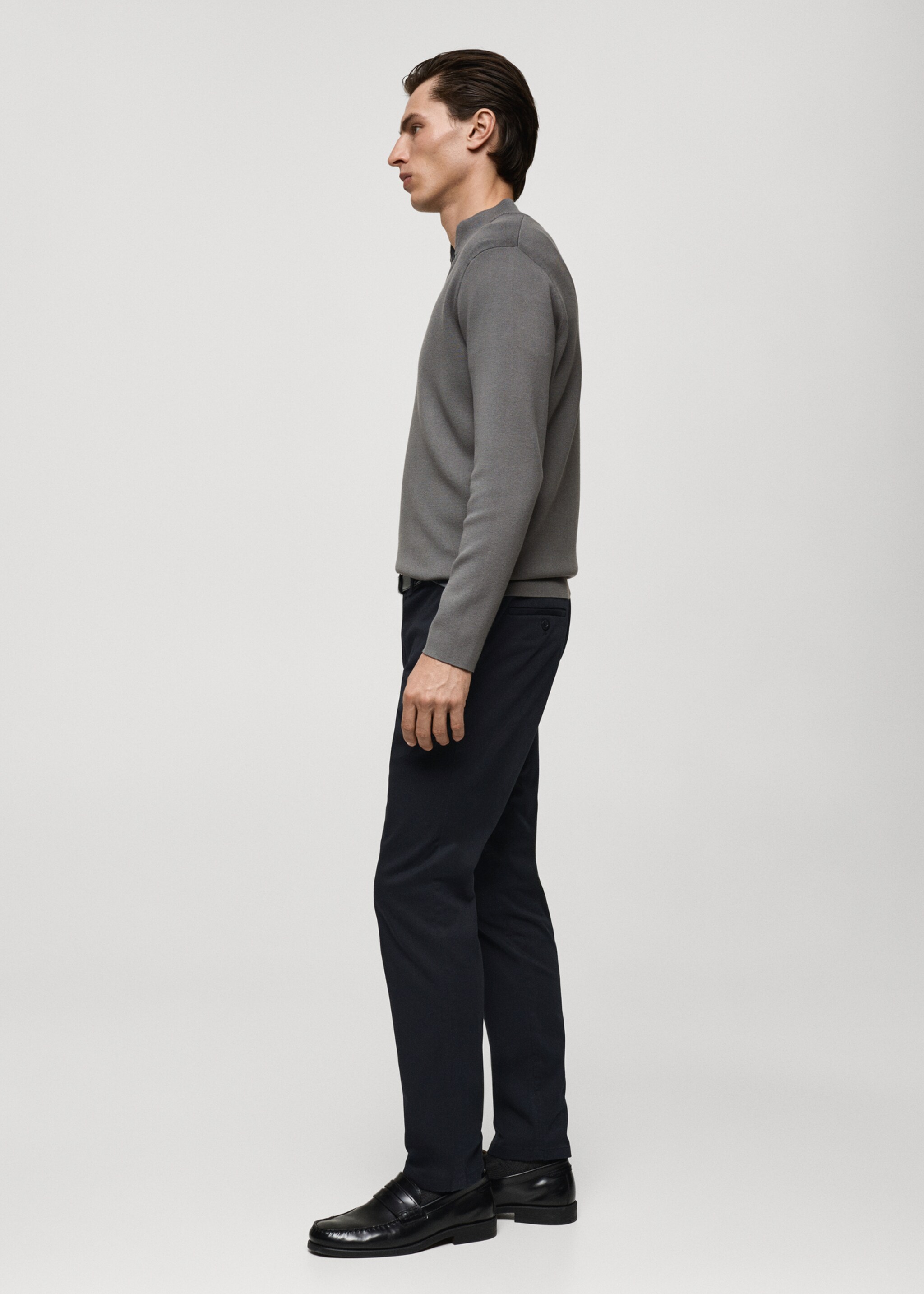 Брюки чинос Barna slim fit из саржи - Деталь изделия 2