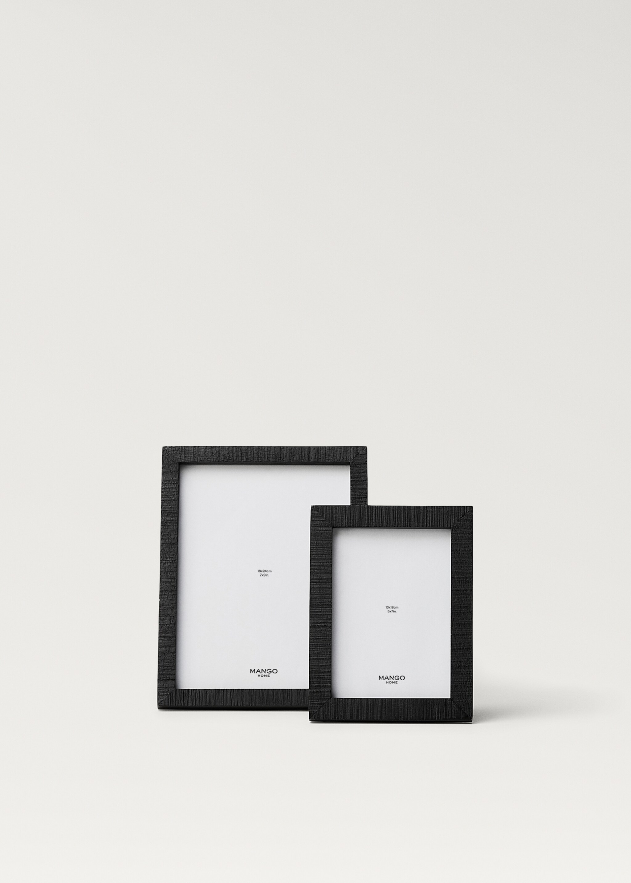 Medium textured wood frame - Details of the article 4