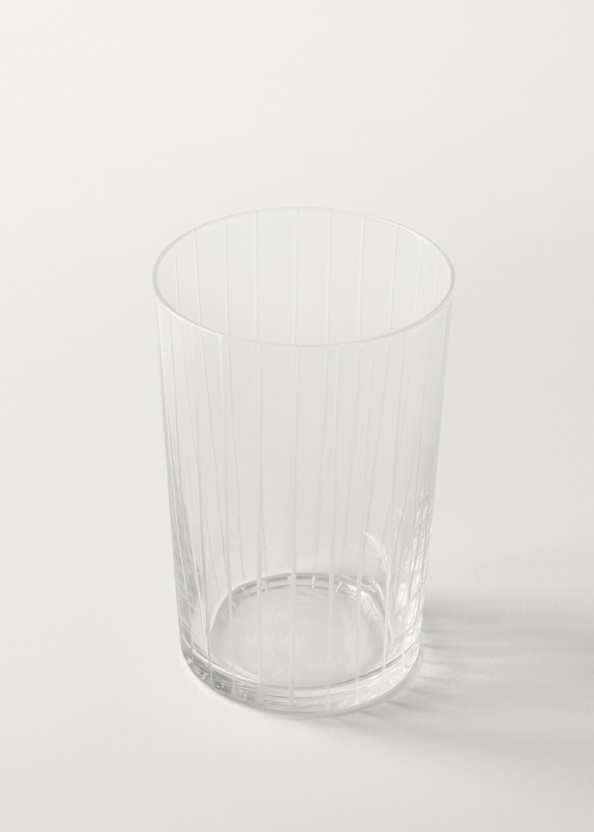 Glass with striped detail - Details of the article 2