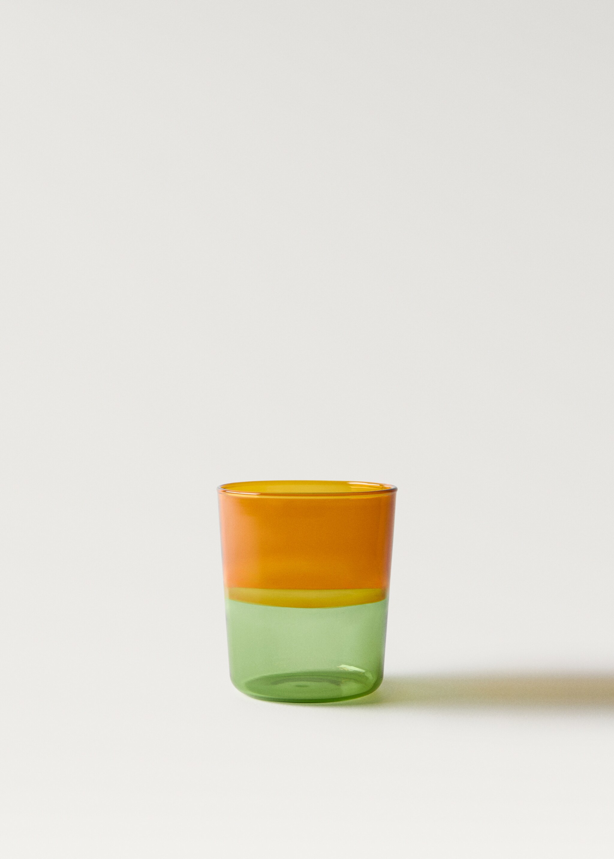 Tweekleurig glas van boriumsilicaat - Artikel zonder model