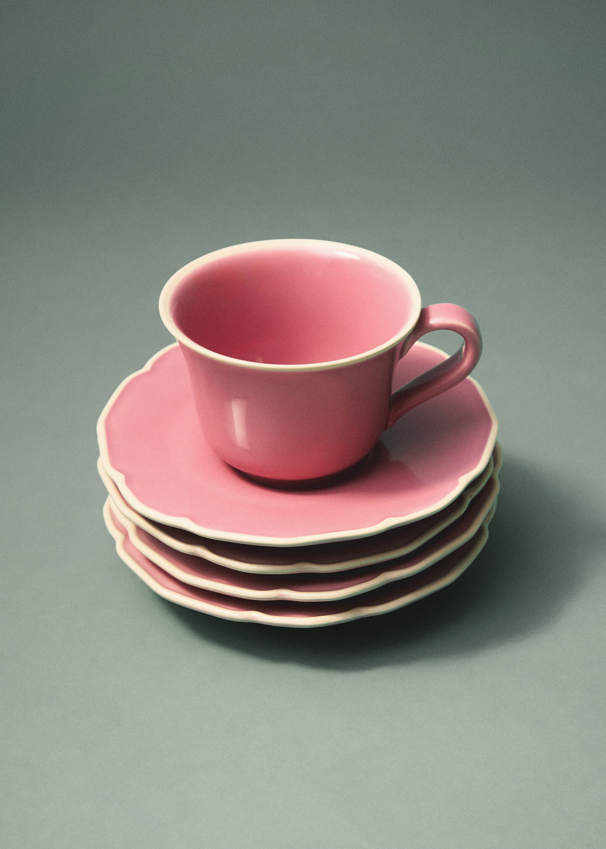 Stoneware tea cup with waves - Details of the article 8