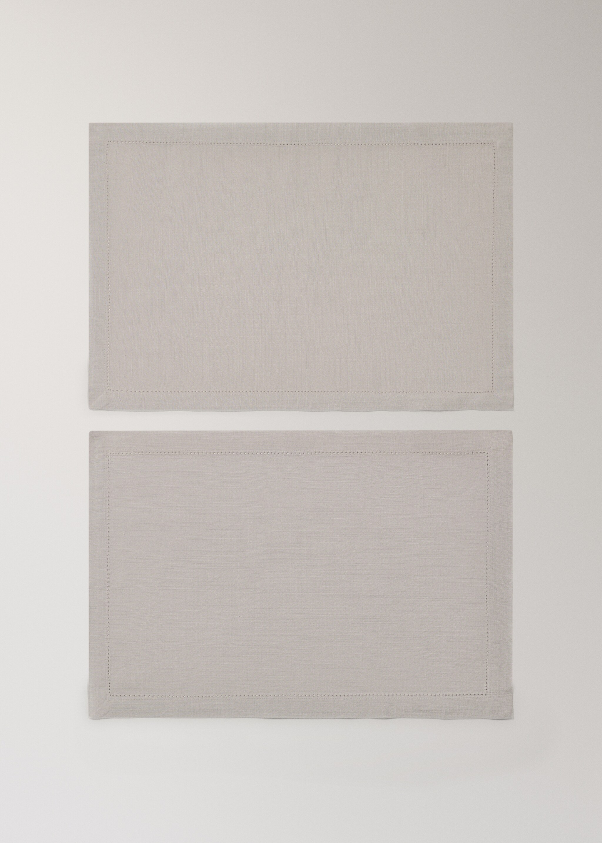 Cotton placemat with hemstitch - Article without model