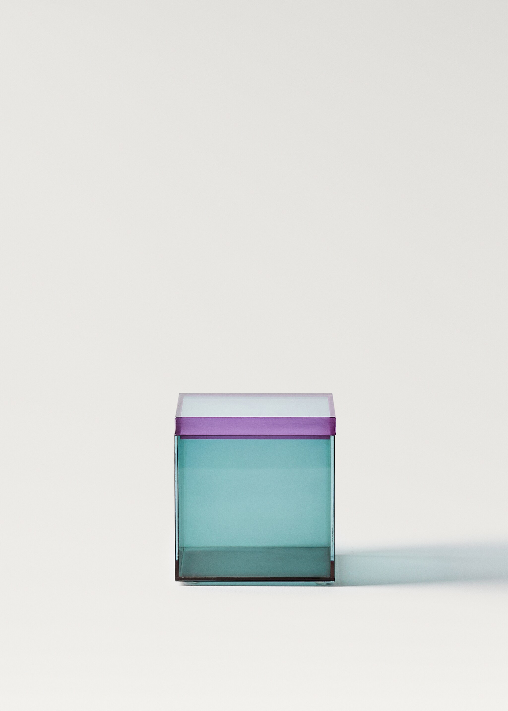 Medium two-tone acrylic box - Article without model