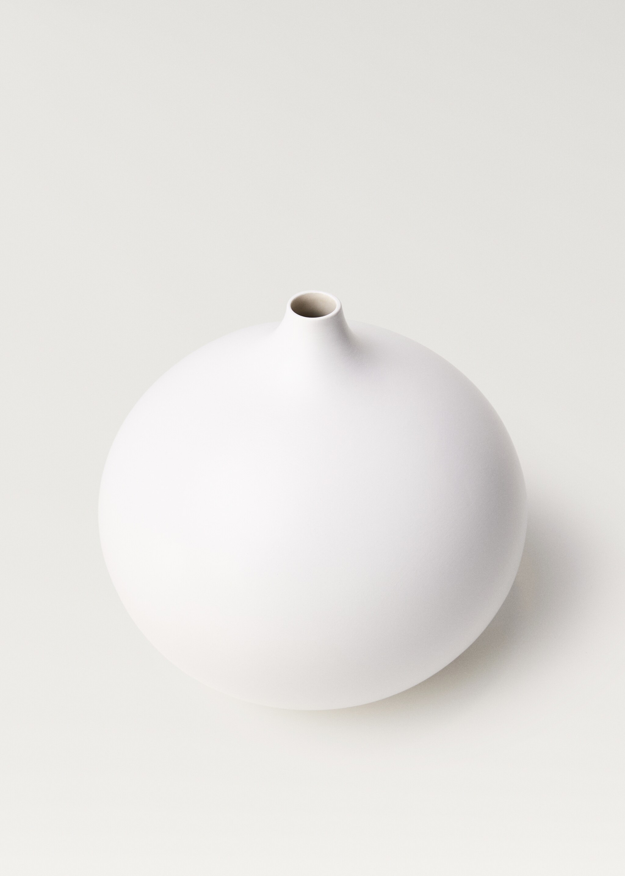 Round earthenware vase - Details of the article 2