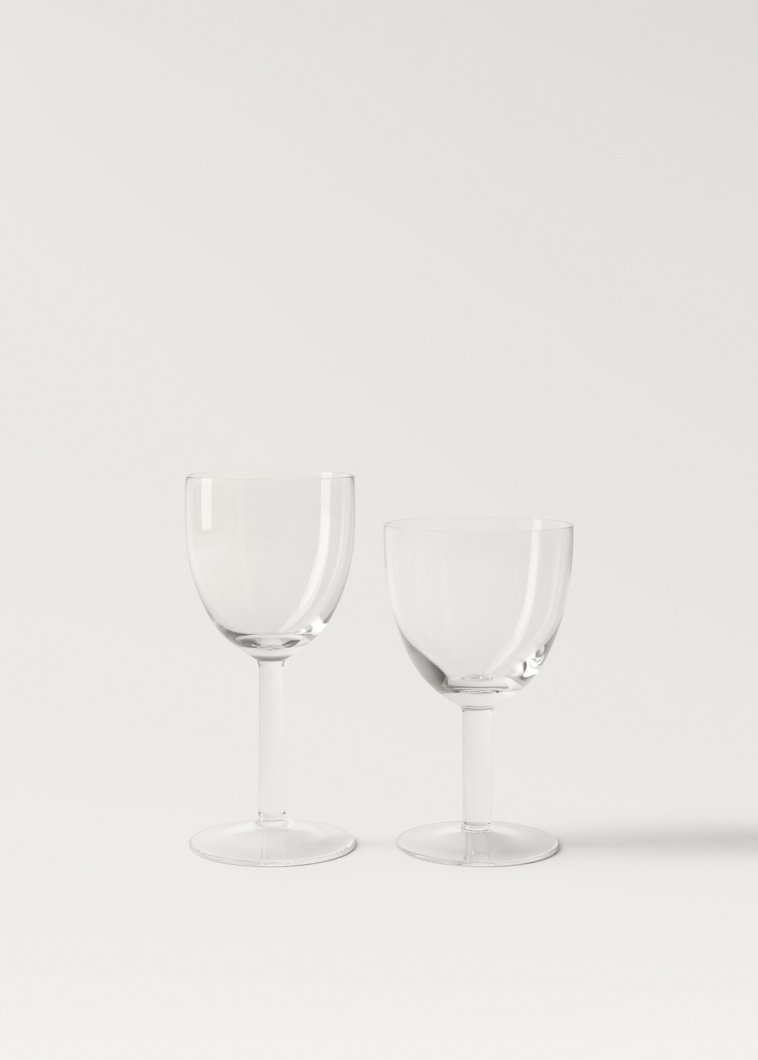 Tall hand-blown stem glass - Medium plane