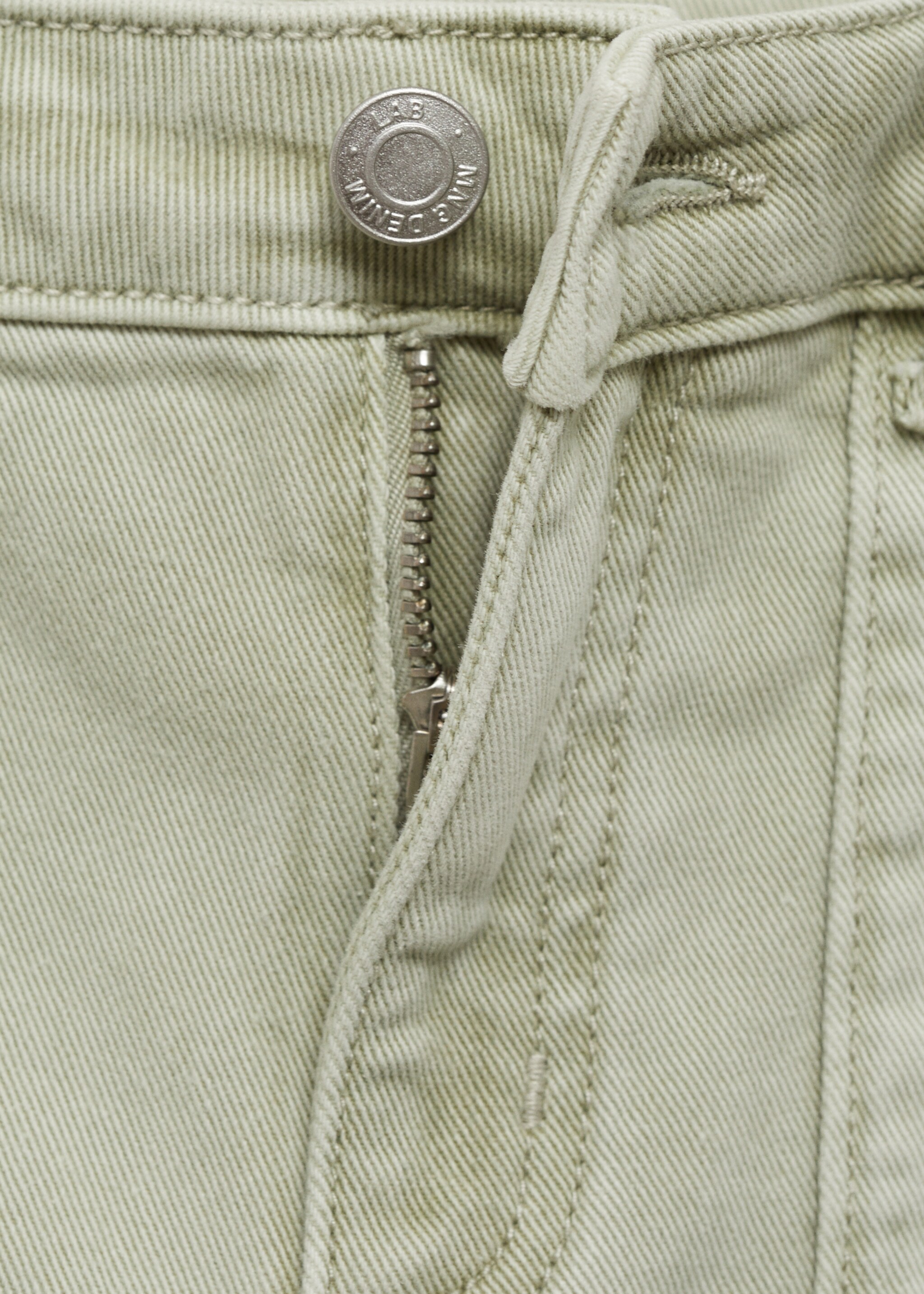 Jeans mit Utility-Tasche - Detail des Artikels 8
