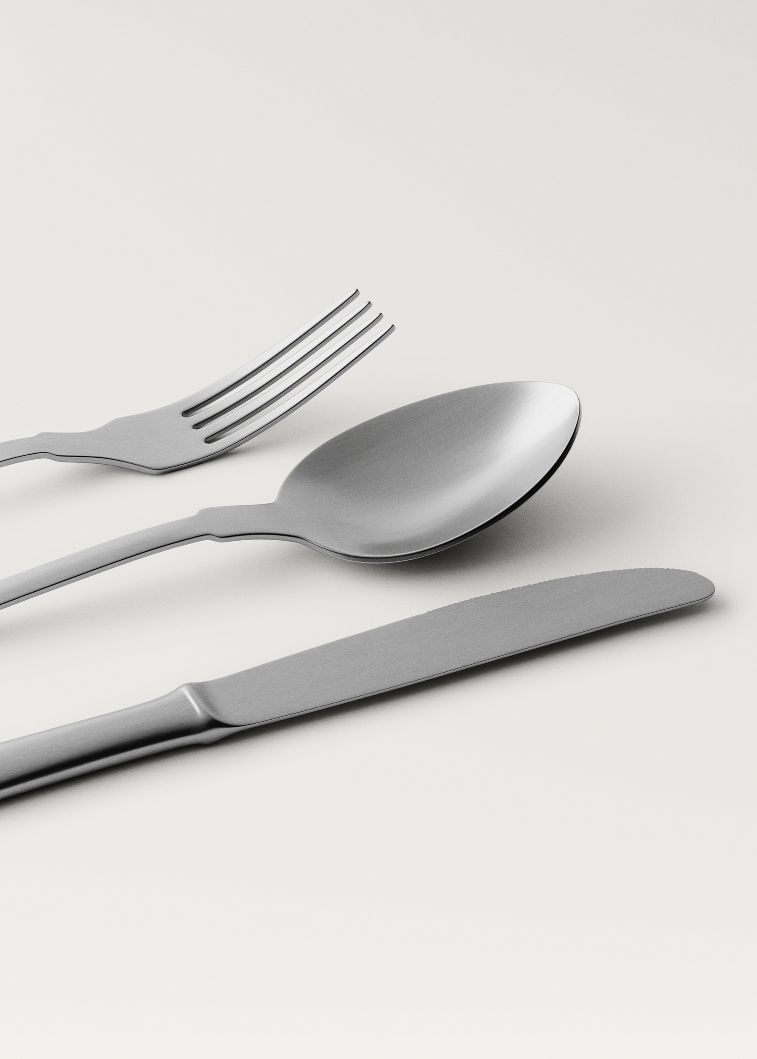 3-piece cutlery set in stainless steel with a matte silver finish
