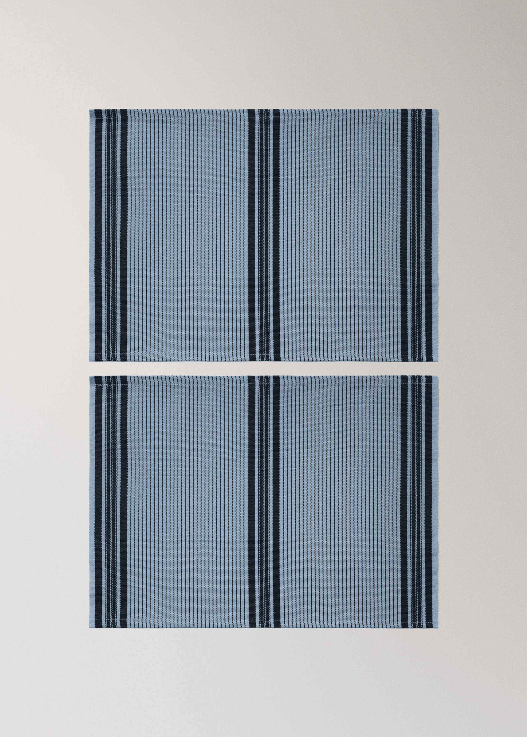 Cotton yarn-dyed striped placemat - Article without model, Ochre. Ref: 87053316-00.