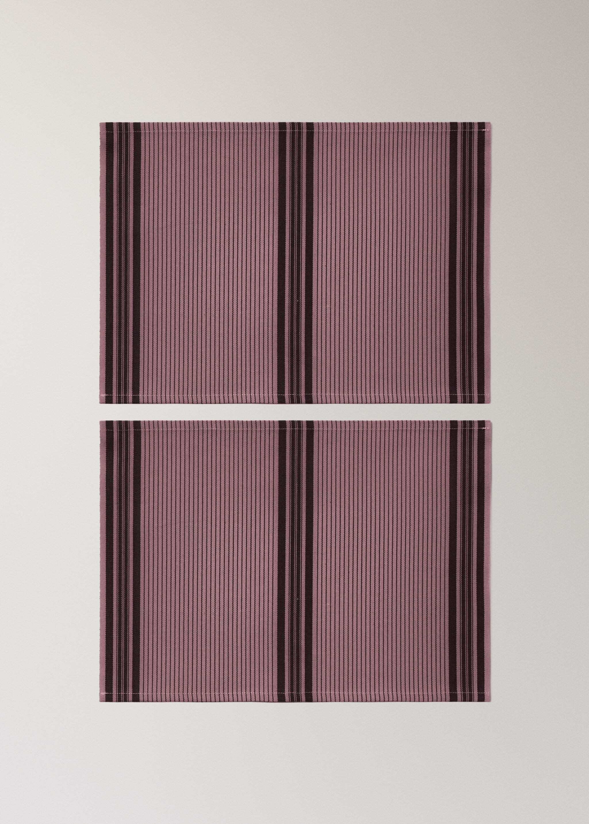 Cotton yarn-dyed striped placemat - Article without model, Medium Pink. Ref: 87053316-00.