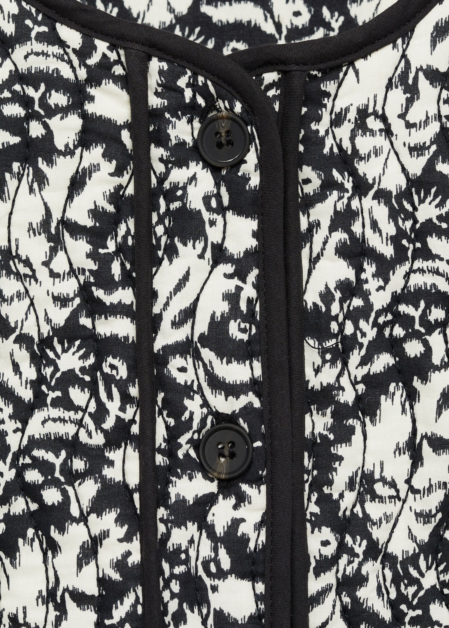 Gemusterte Steppjacke - Detail des Artikels 8