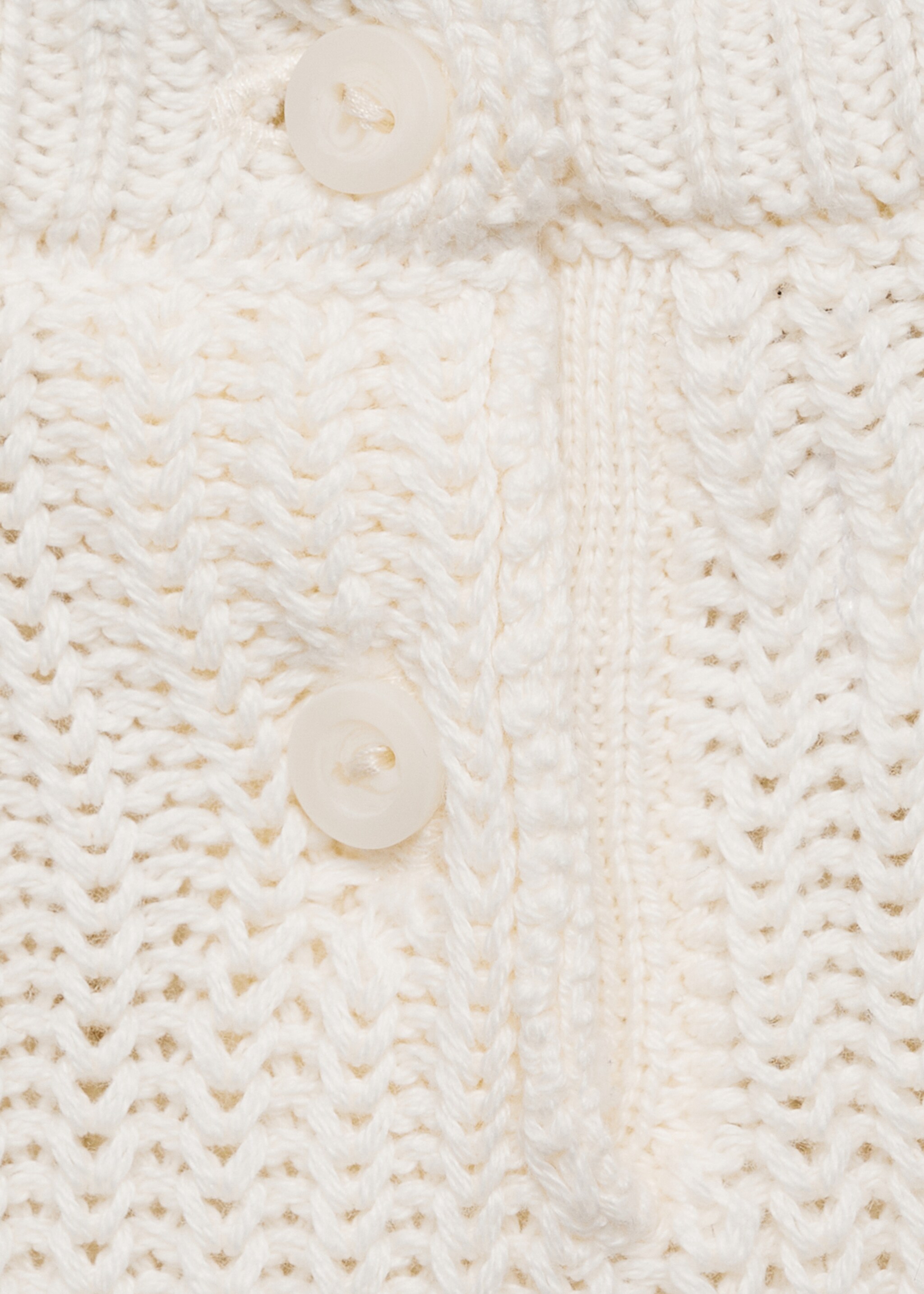 Strickpullover mit Kontrastdetail - Detail des Artikels 8