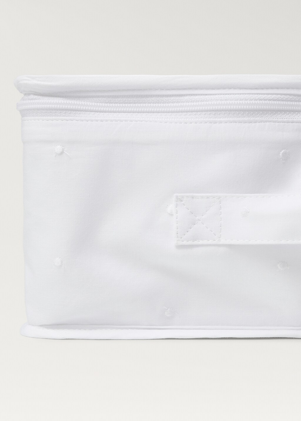 Organising box with embroidered details