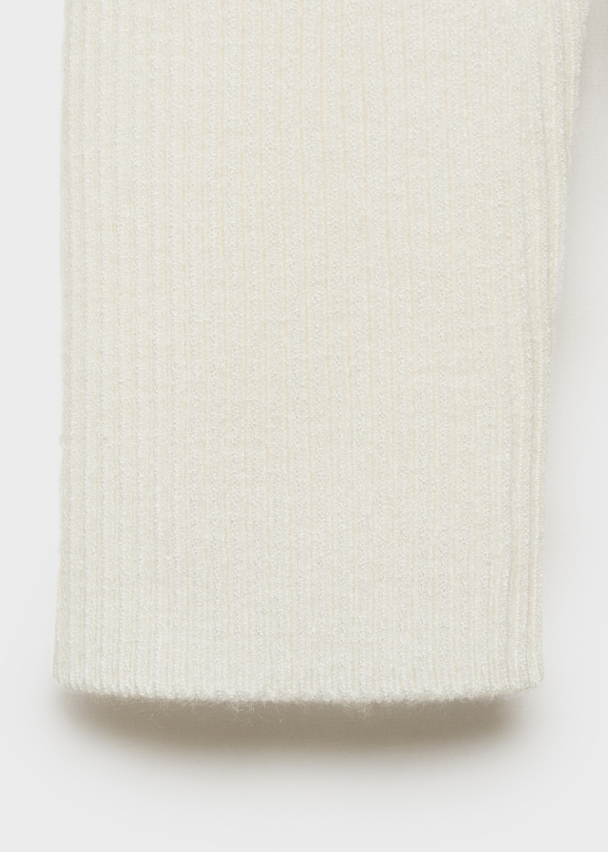 V-neck knitted cardigan - Details of the article 0