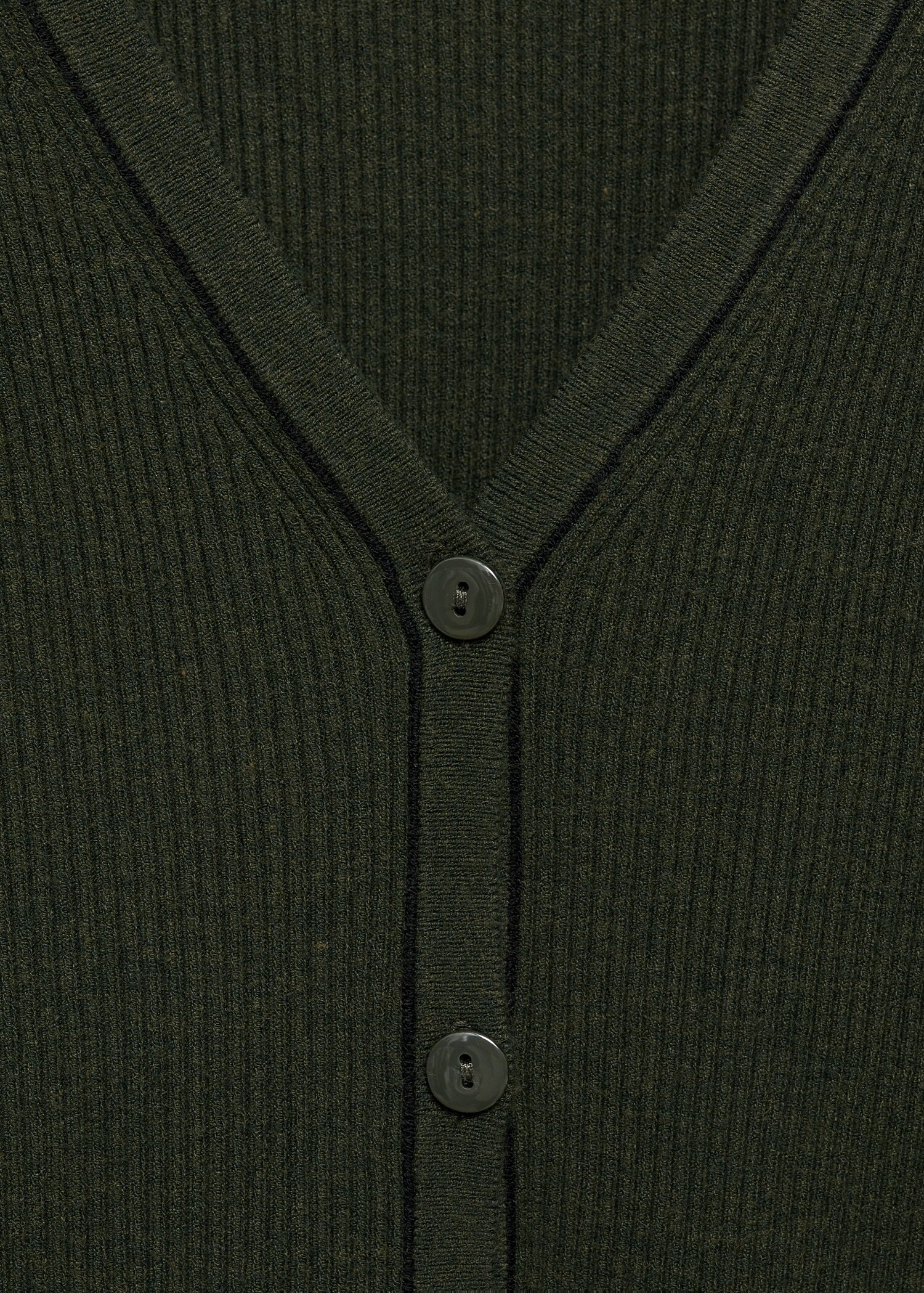 V-neck knitted cardigan - Details of the article 8