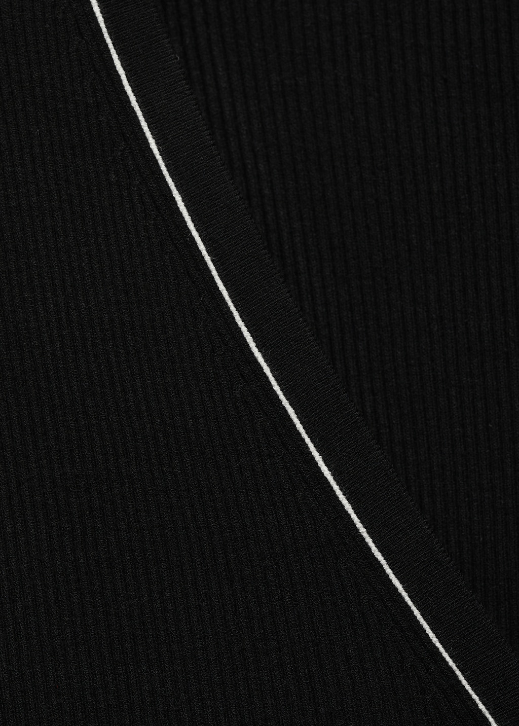 V-neck knitted cardigan