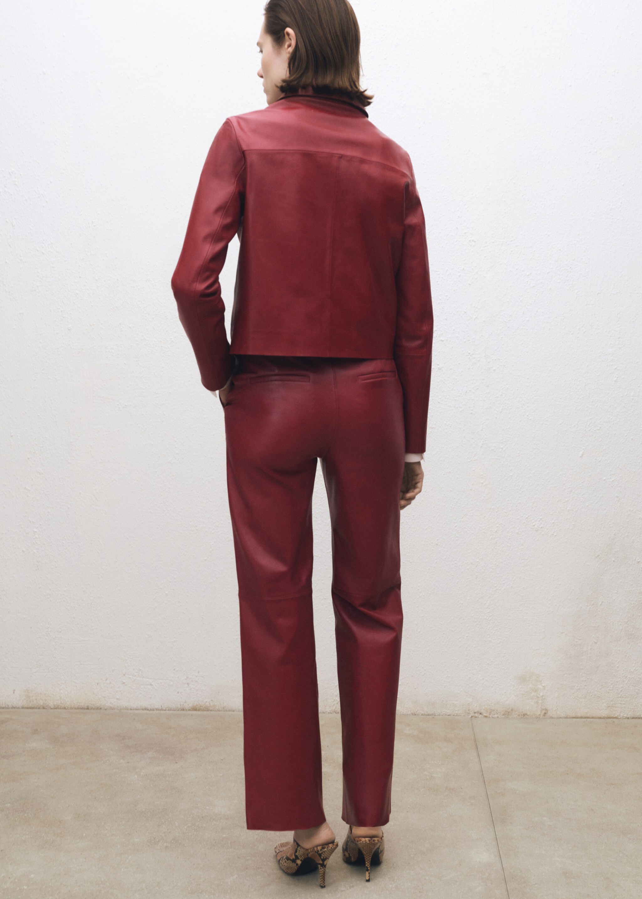 Pantalón recto piel - Reverso del artículo