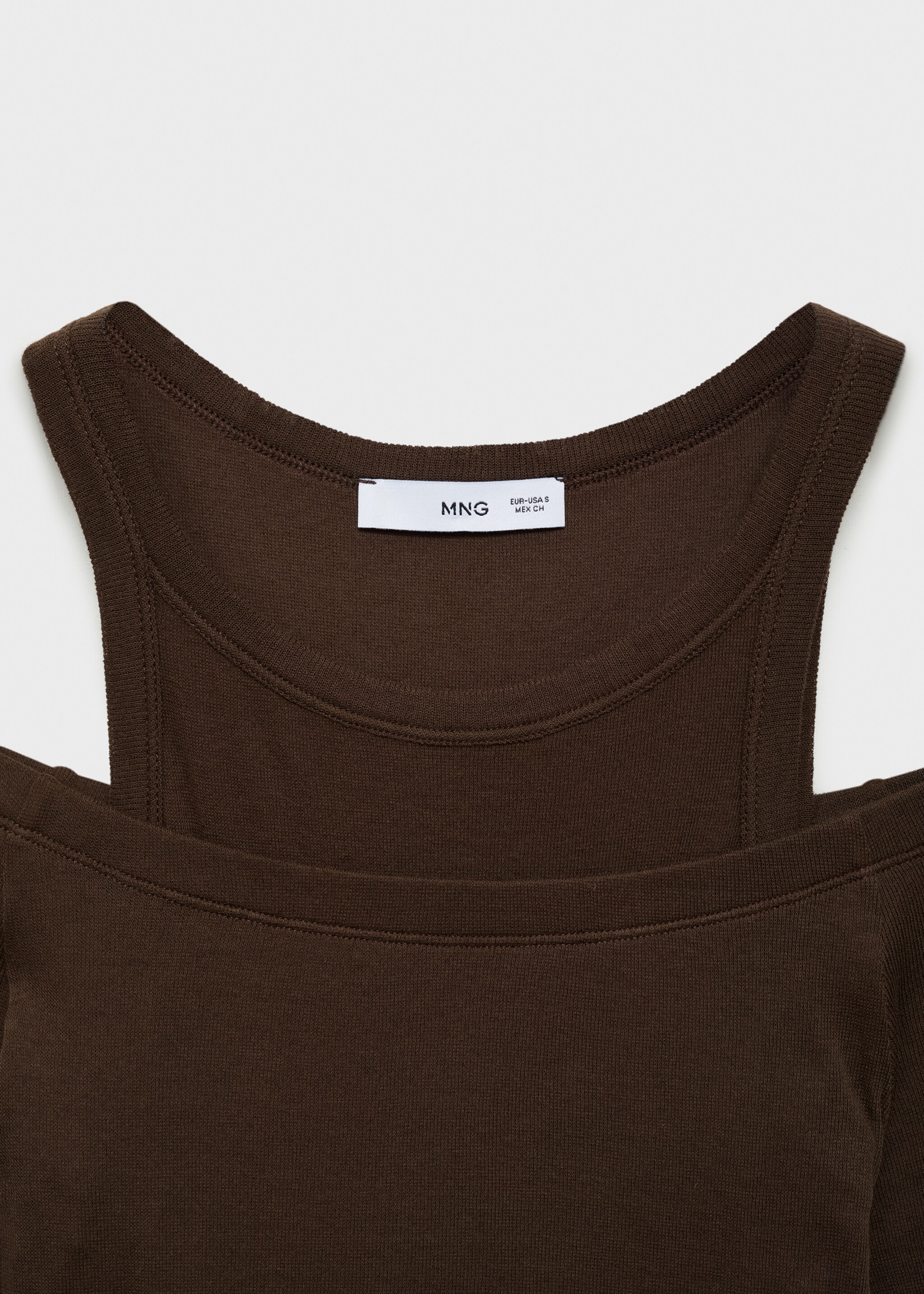 Contrasting cotton-blend T-shirt - Details of the article 8