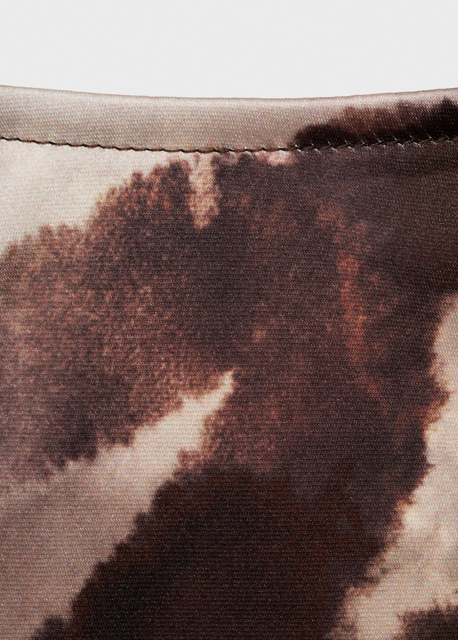 Langer Satinrock mit Zebramotiv - Detail des Artikels 8