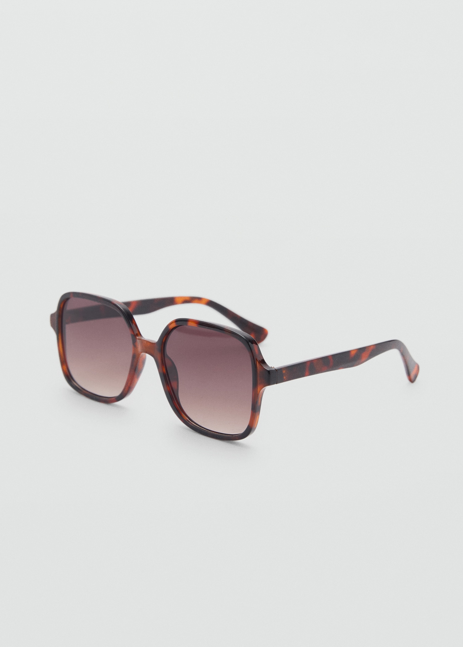Lunettes de soleil monture carrée - Plan moyen