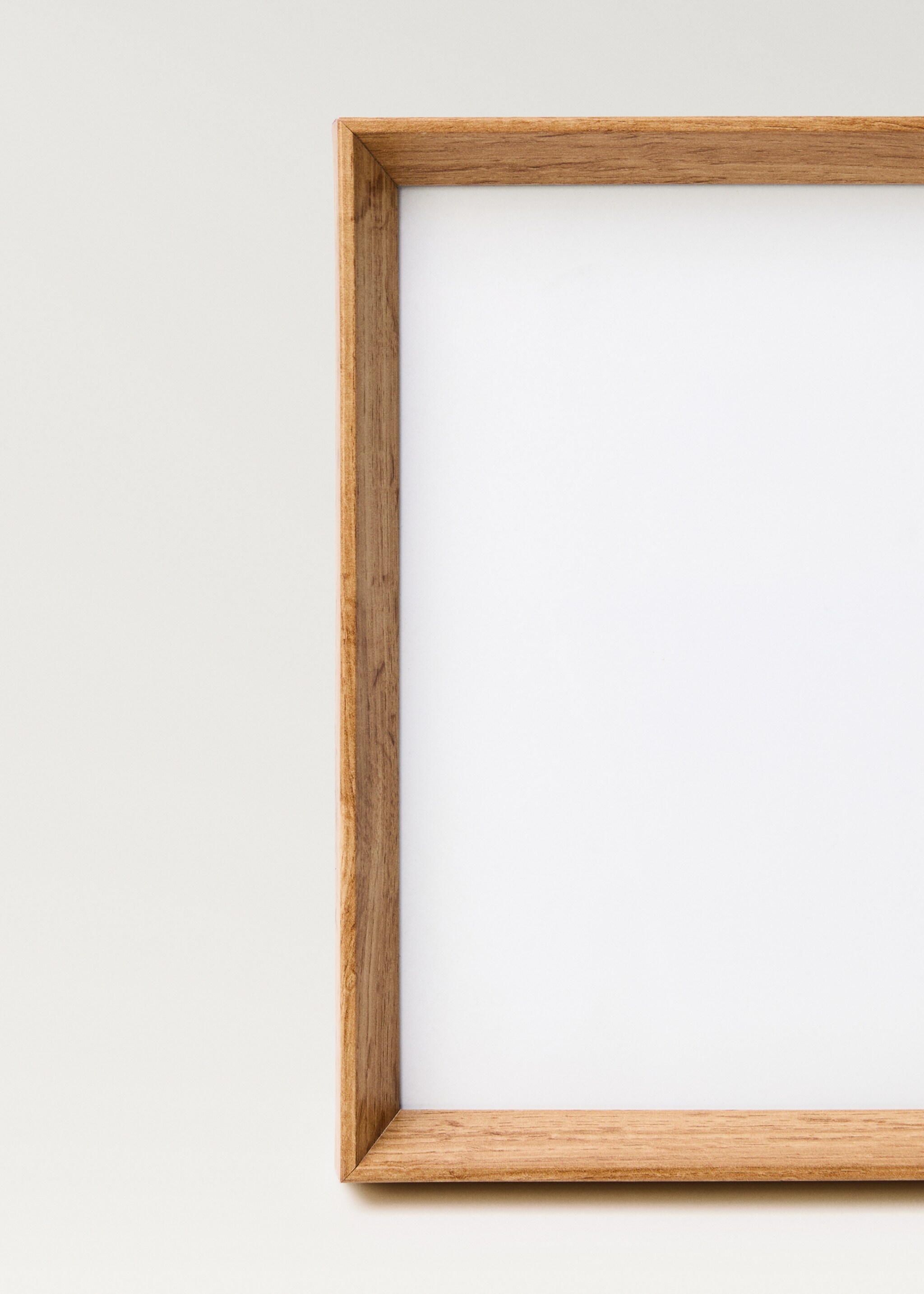 Extra-large bevelled wooden frame - Details of the article 3