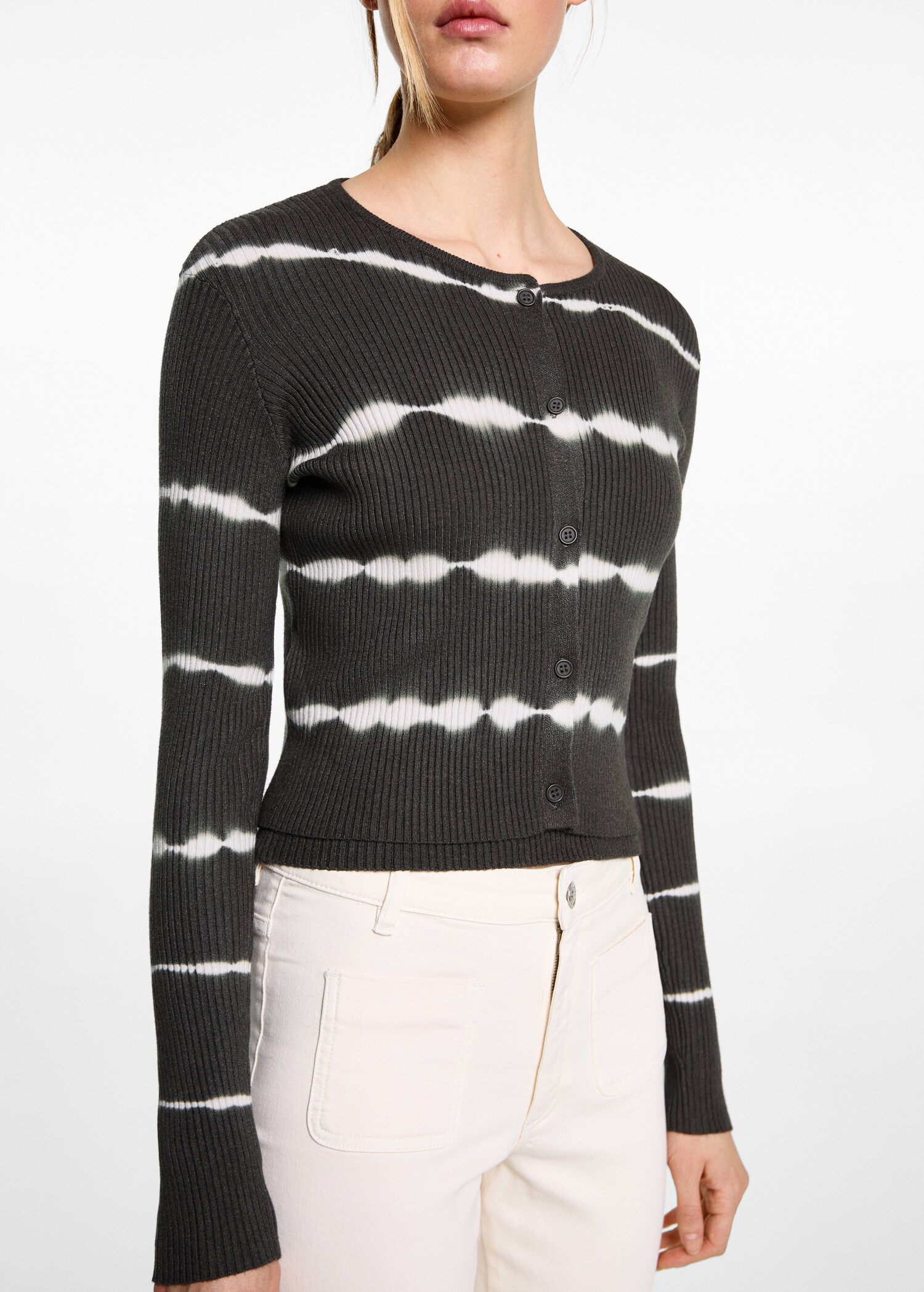 Fine-knit cardigan - Details of the article 6