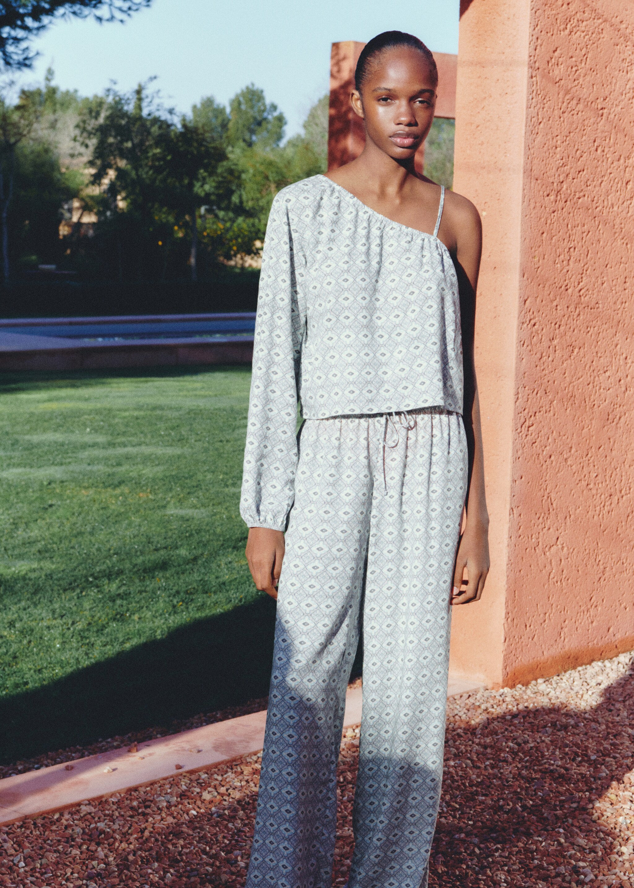 Flowy printed trousers - Details of the article 5