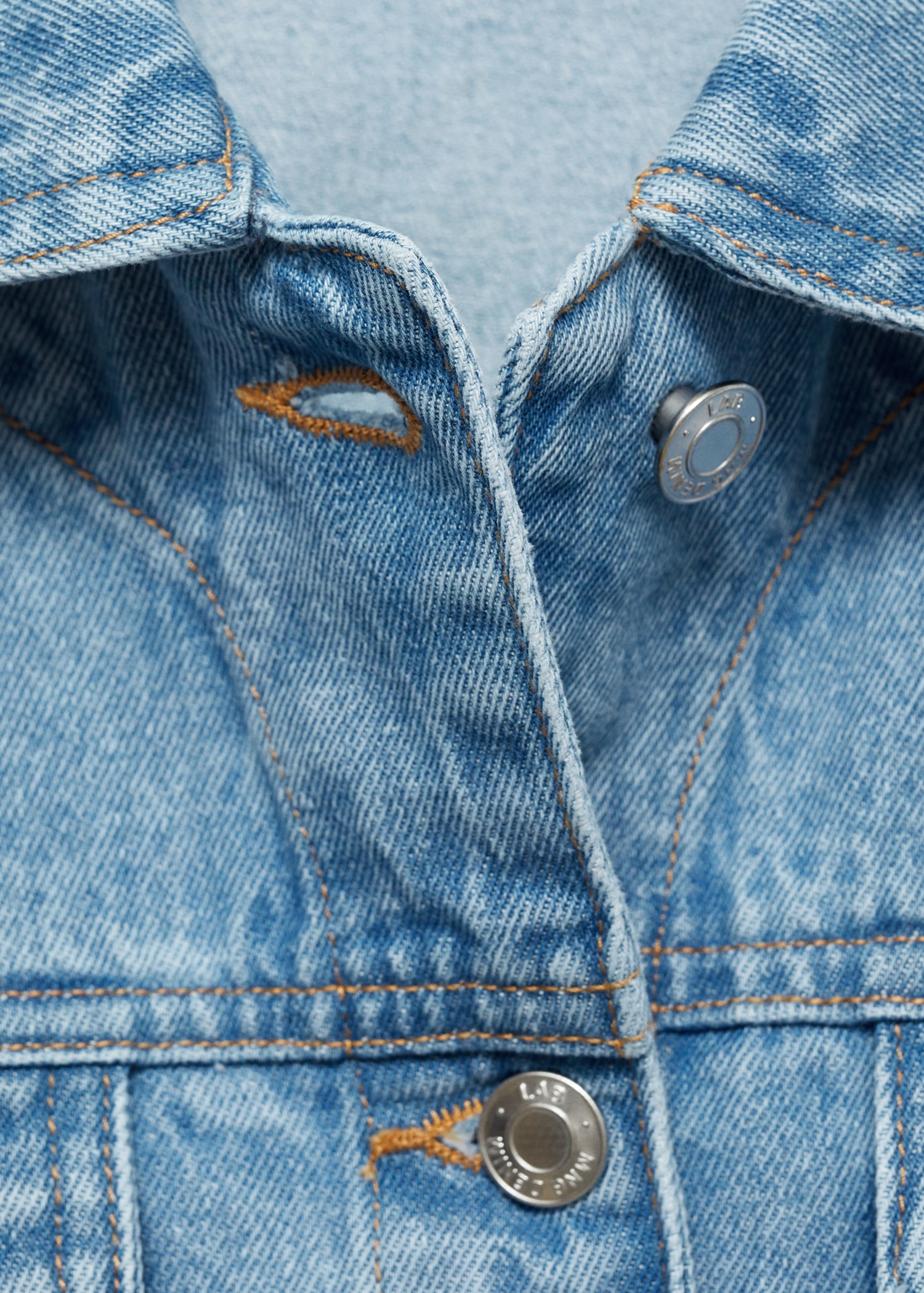 Denim jacket - Details of the article 8