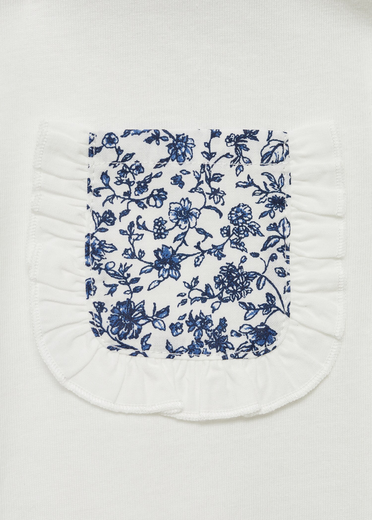 T-Shirt mit aufgesetzter Tasche - Detail des Artikels 8