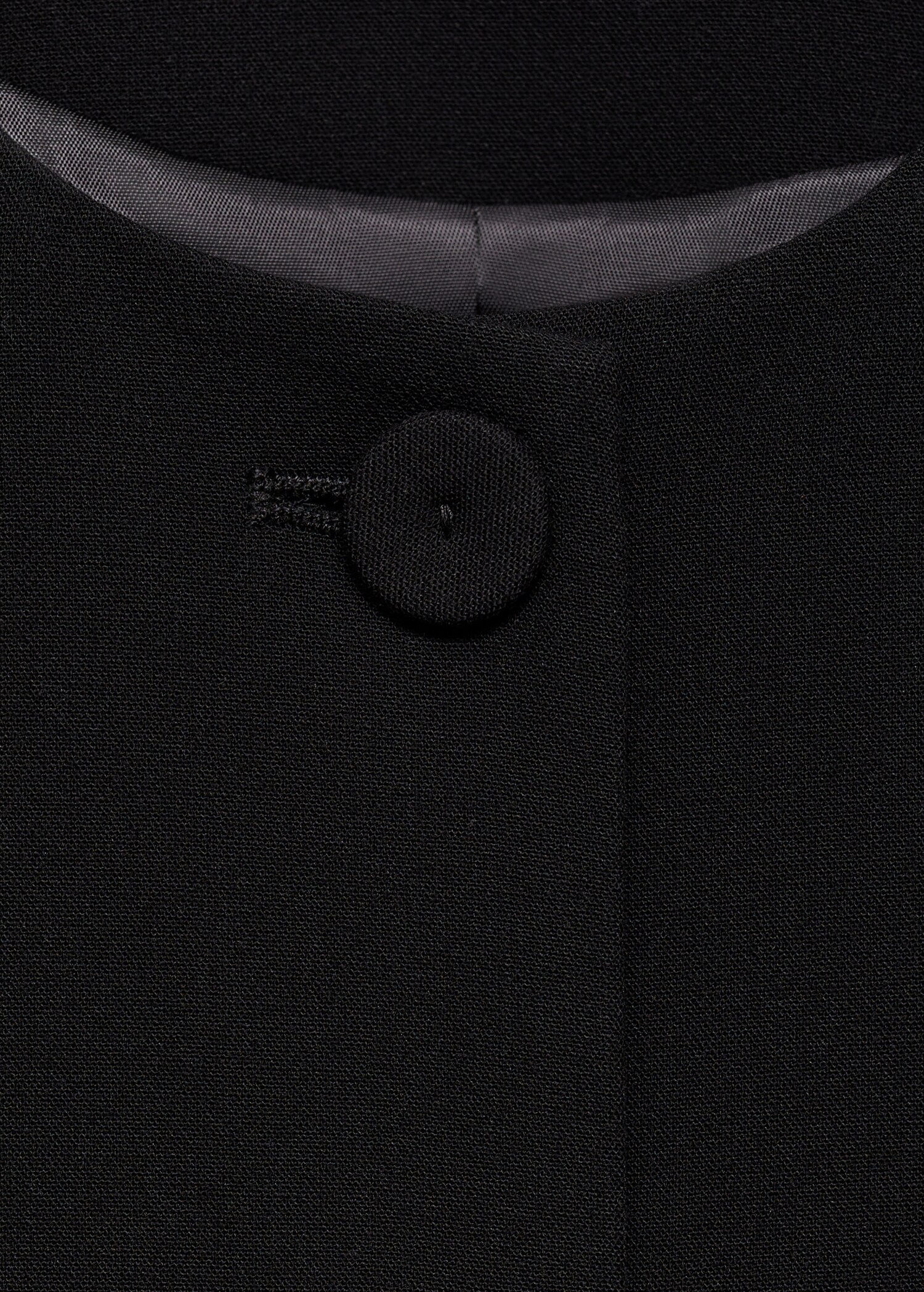 Gilet met knopen - Detail van het artikel 8
