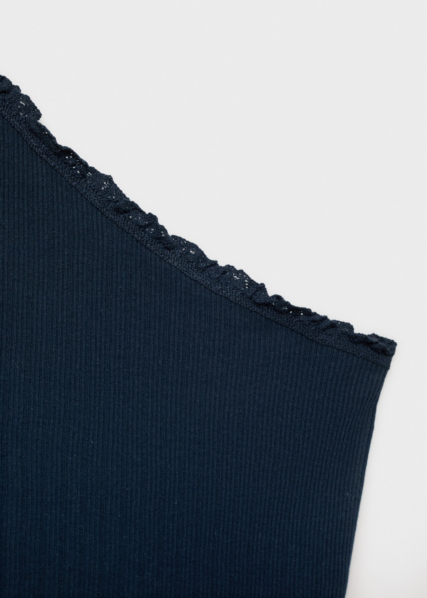 Top asymétrique dentelle - Détail de l'article 0