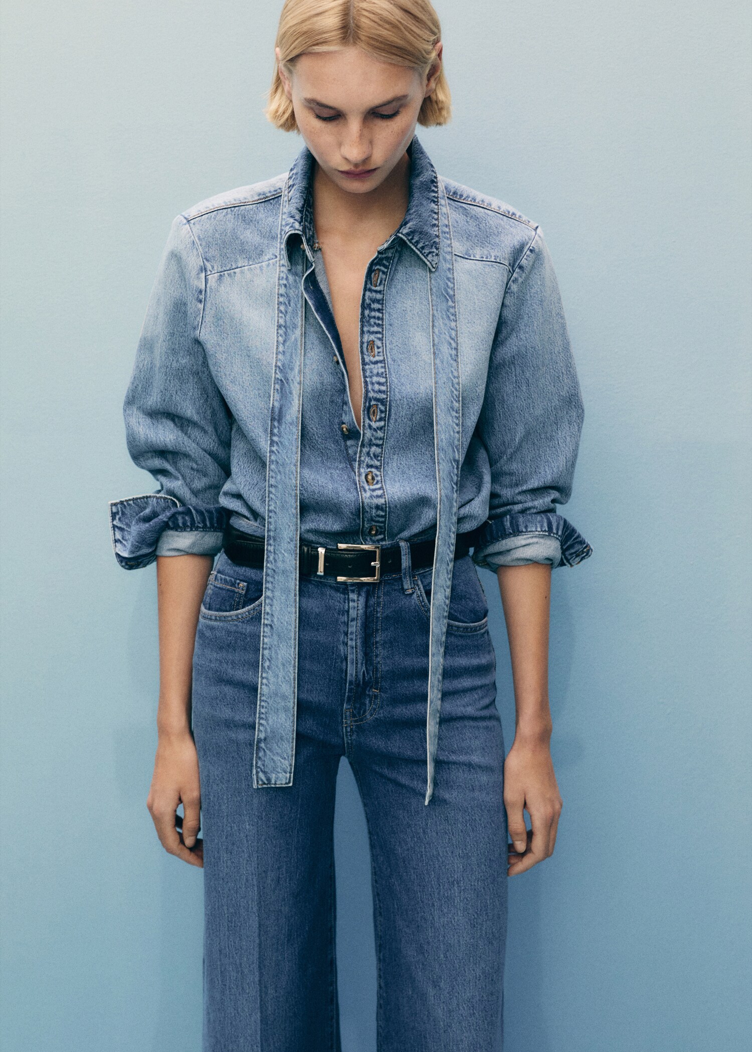 High-rise wideleg jeans - Details of the article 1