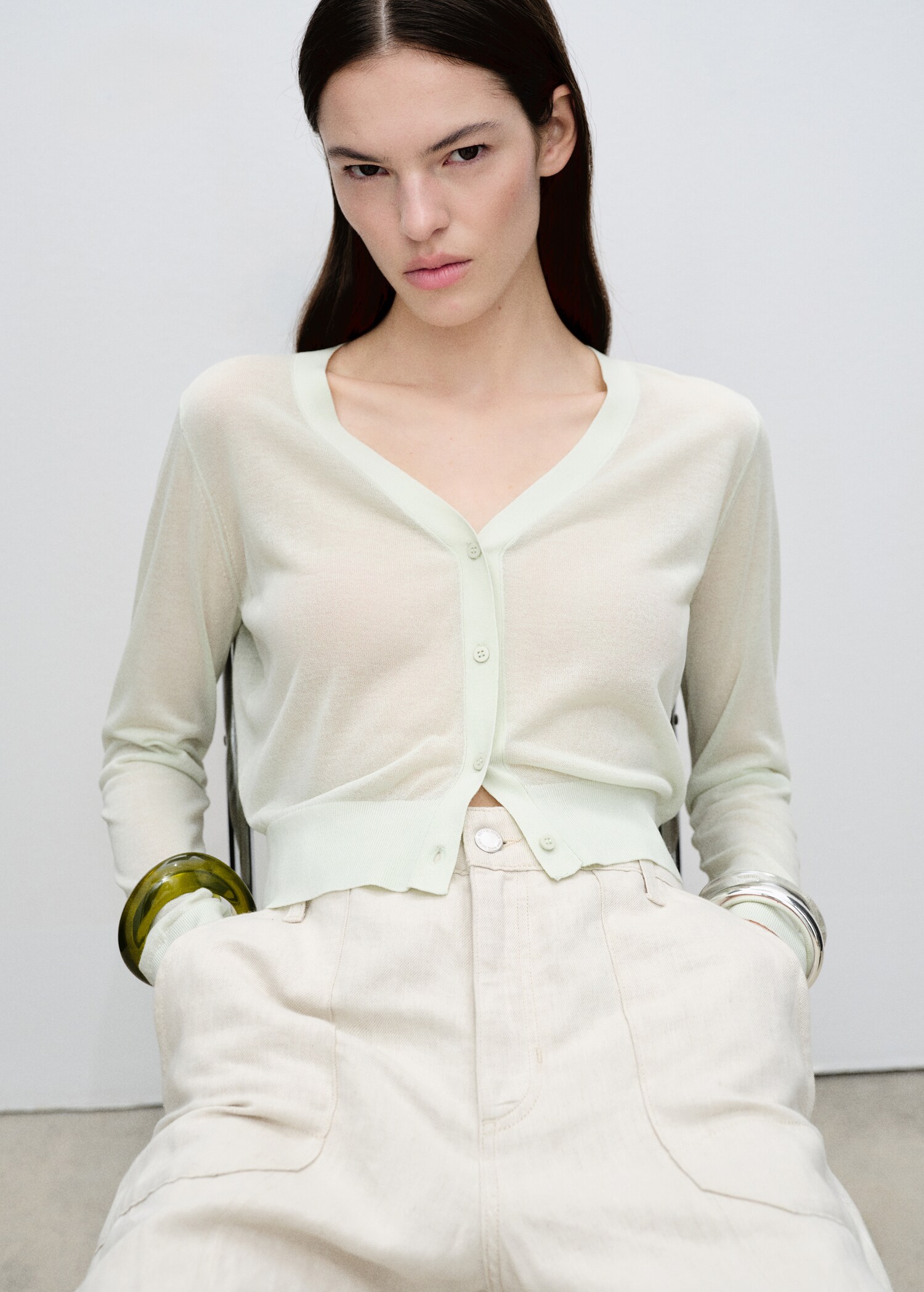 Semi-transparent cropped knitted cardigan - Medium plane