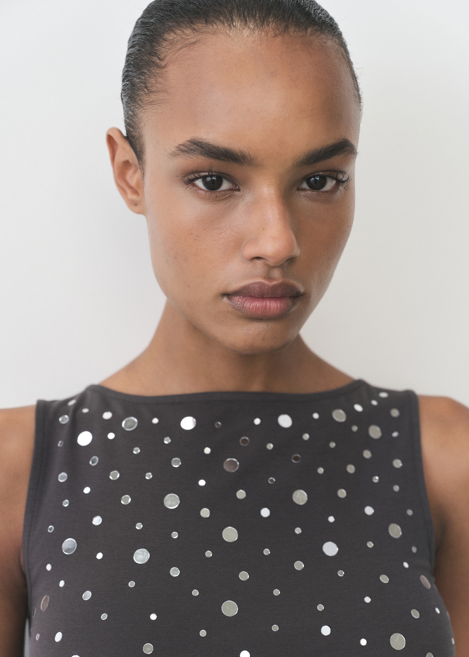 Cotton top with sequin detail - Women | MANGO USA