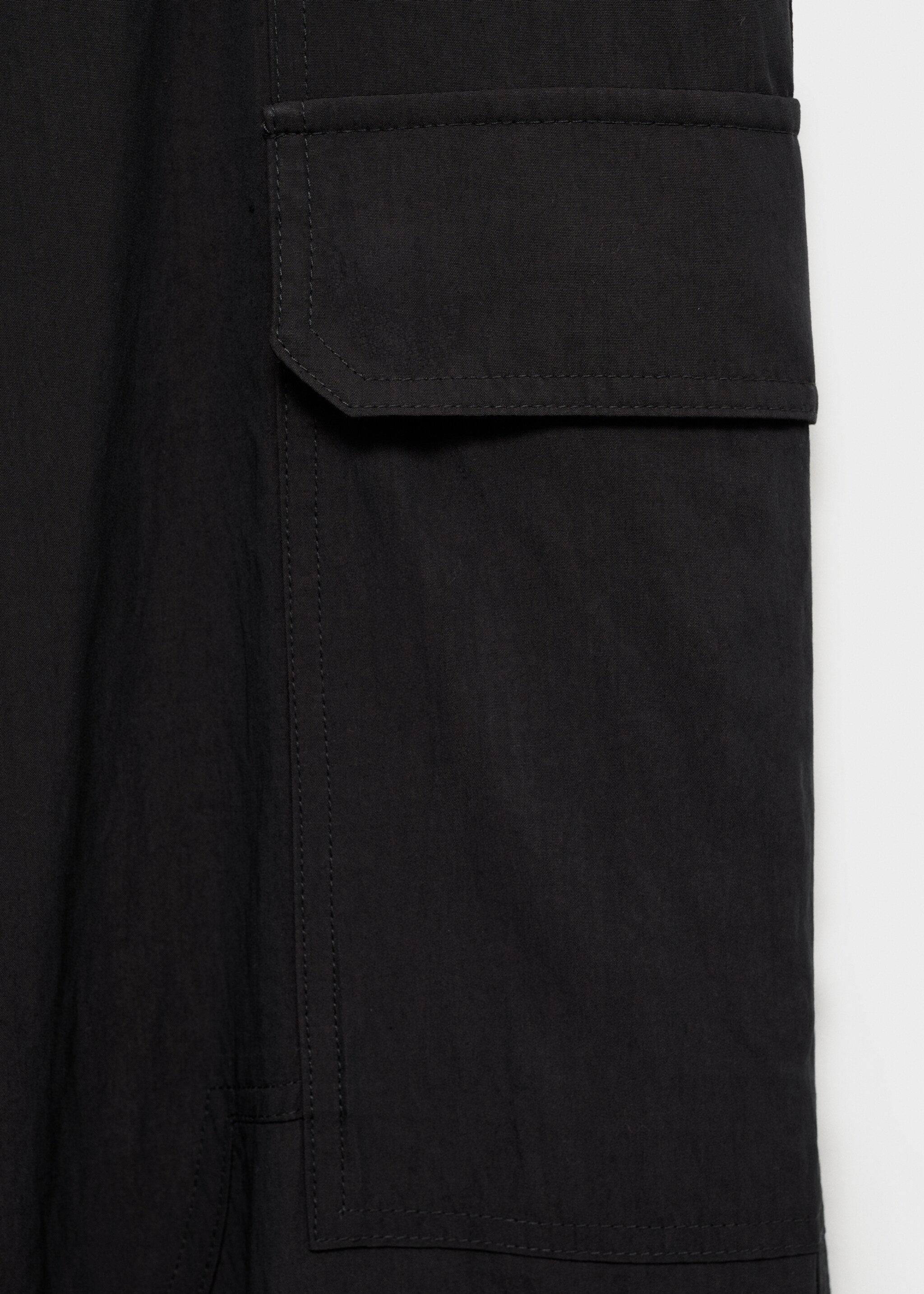 Soft cargo trousers - Details of the article 0