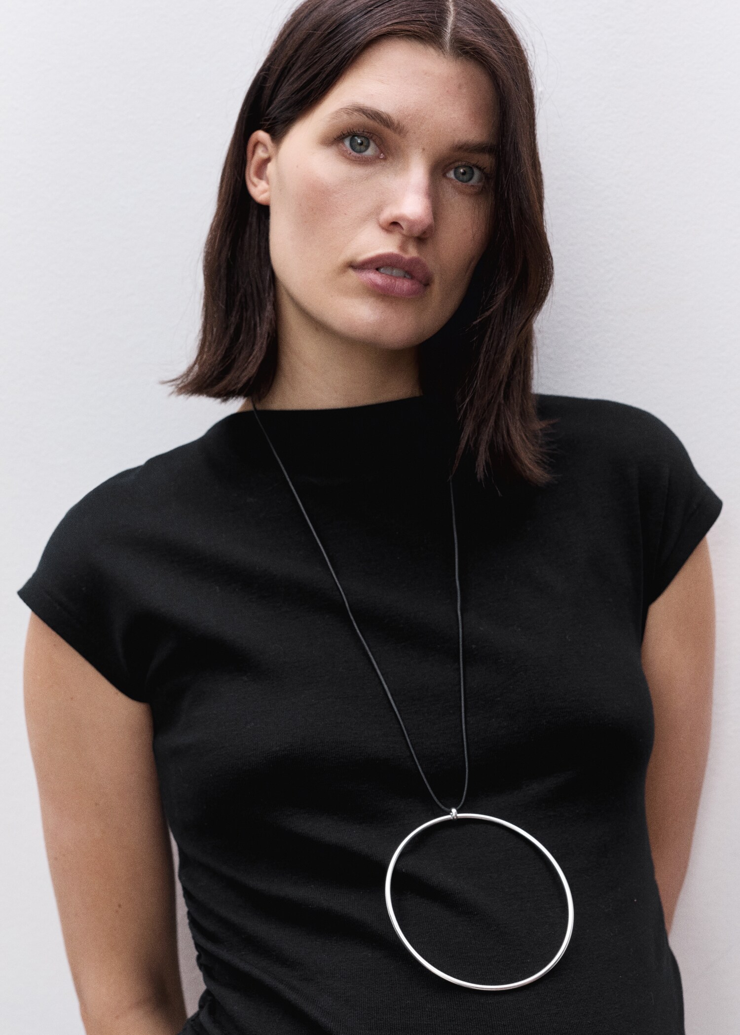 Cotton dress with gathered sides - Details of the article 1