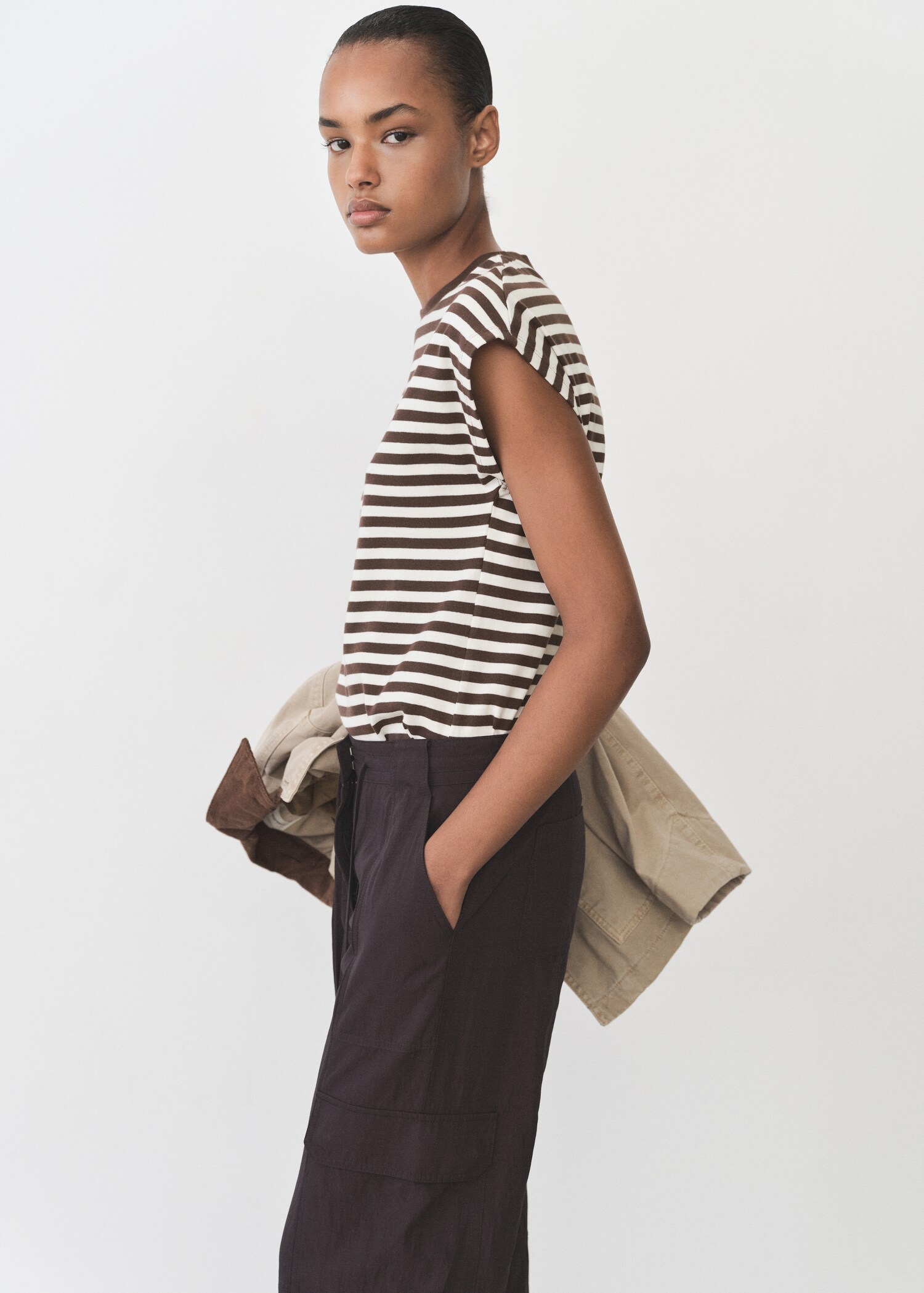 Striped short-sleeved t-shirt - Medium plane