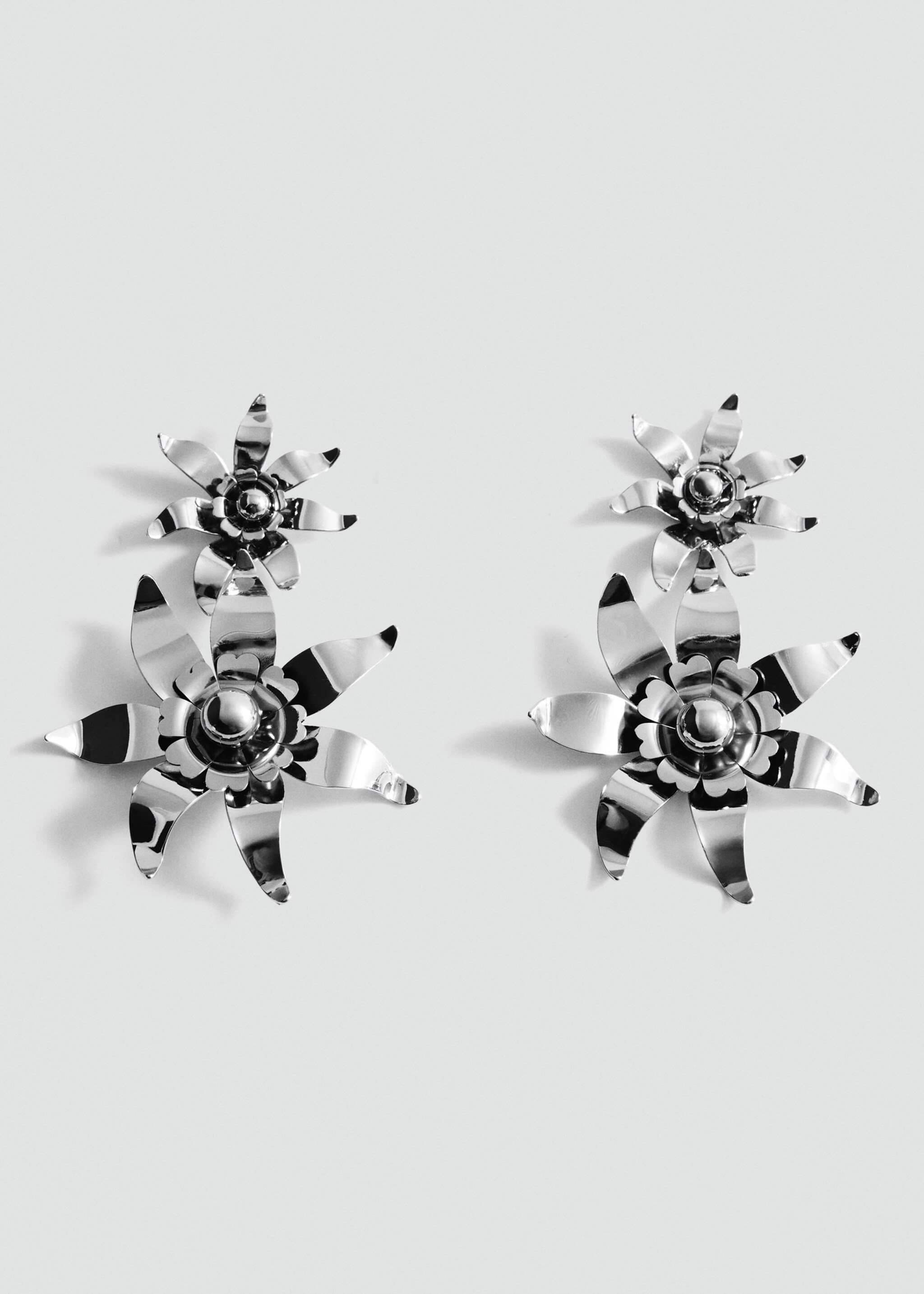 Arracades penjolls flors - Article sense model