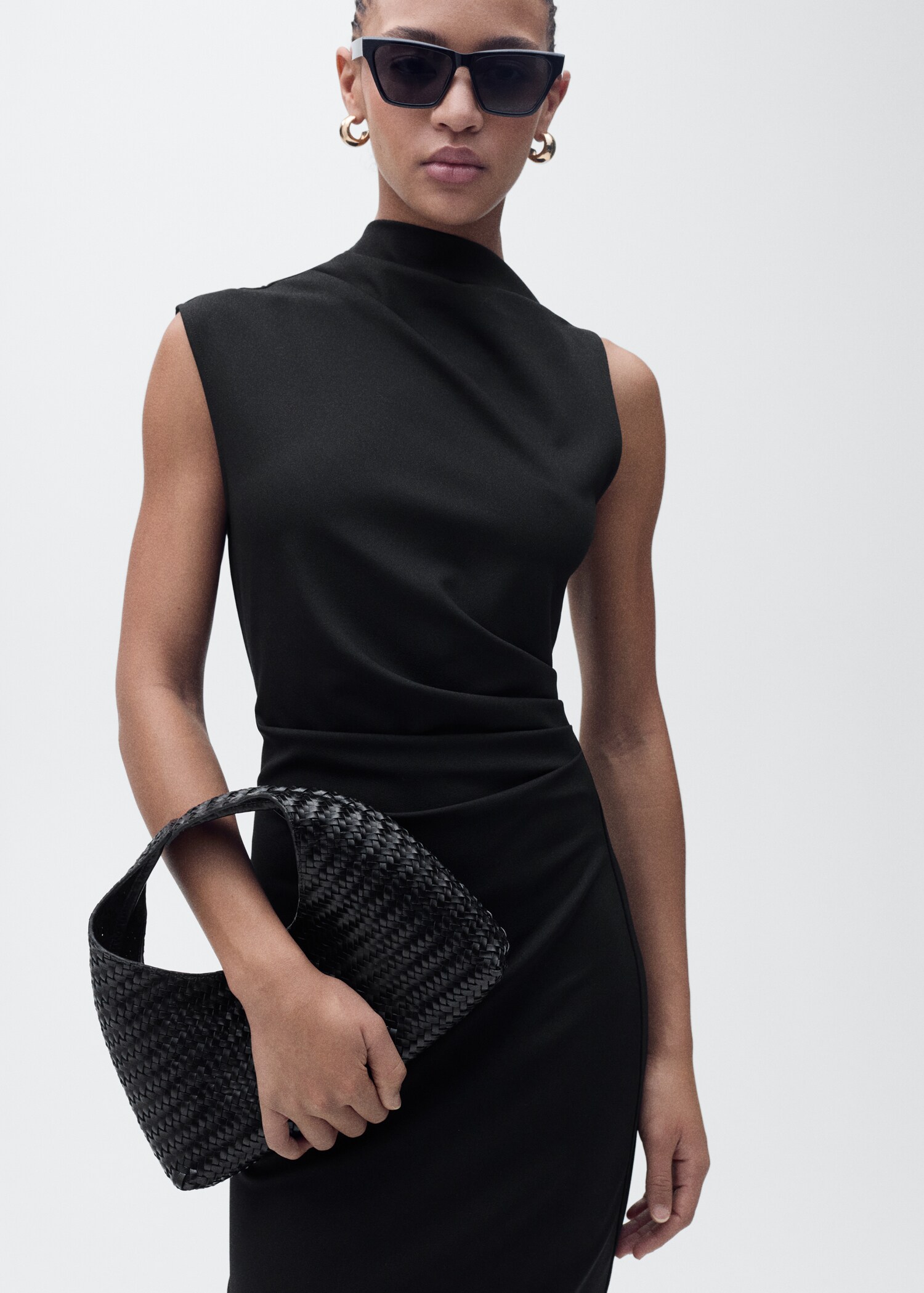 Drapiertes Midi-Kleid - Mittlere Ansicht
