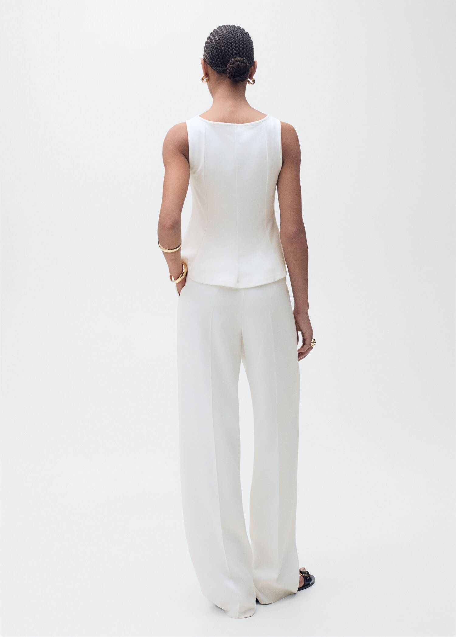 Peplum top with seam detail - Reverse of the article