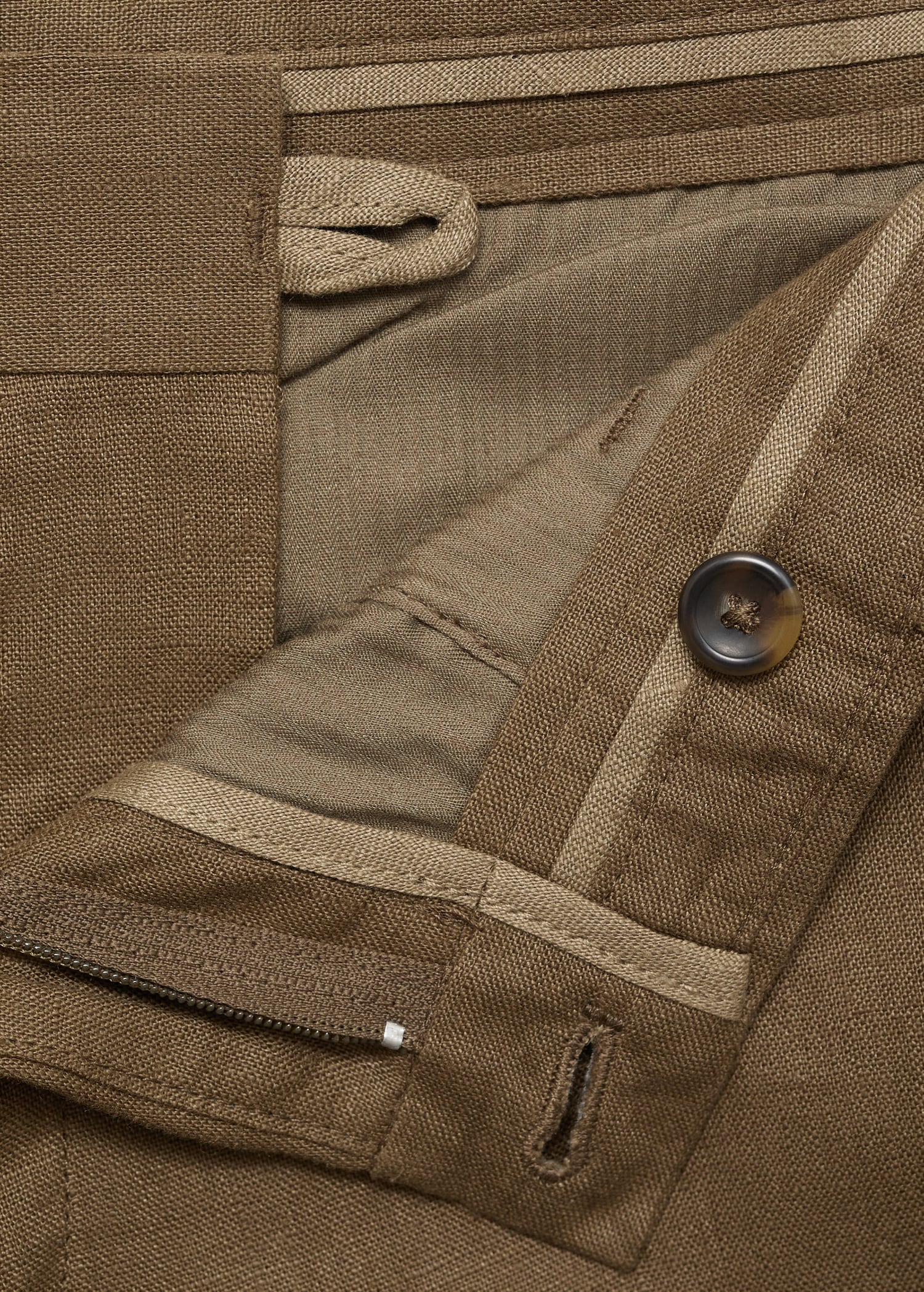 Slim-fit 100% linen bermuda shorts - Details of the article 8