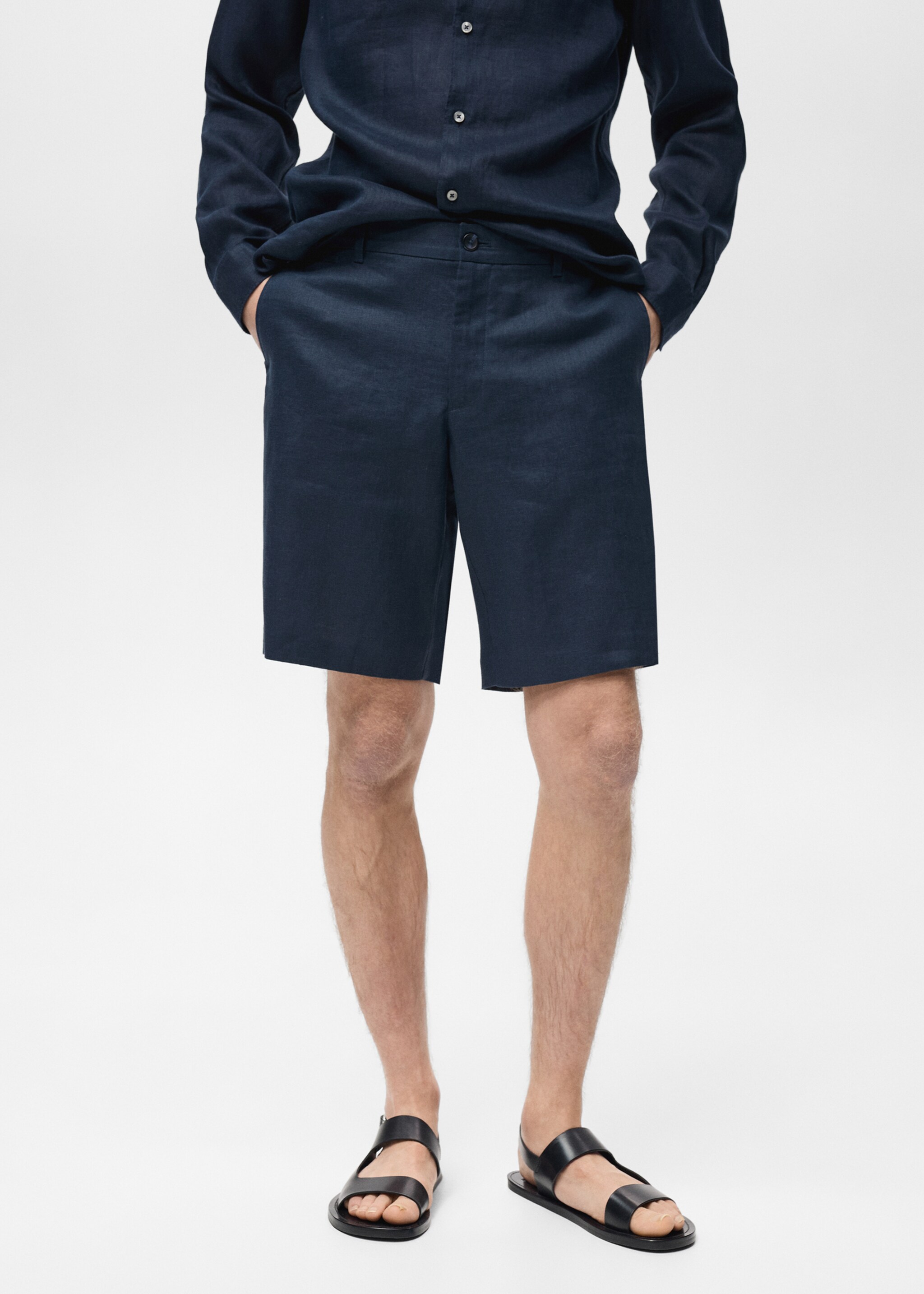 Slim-fit 100% linen bermuda shorts - Medium plane