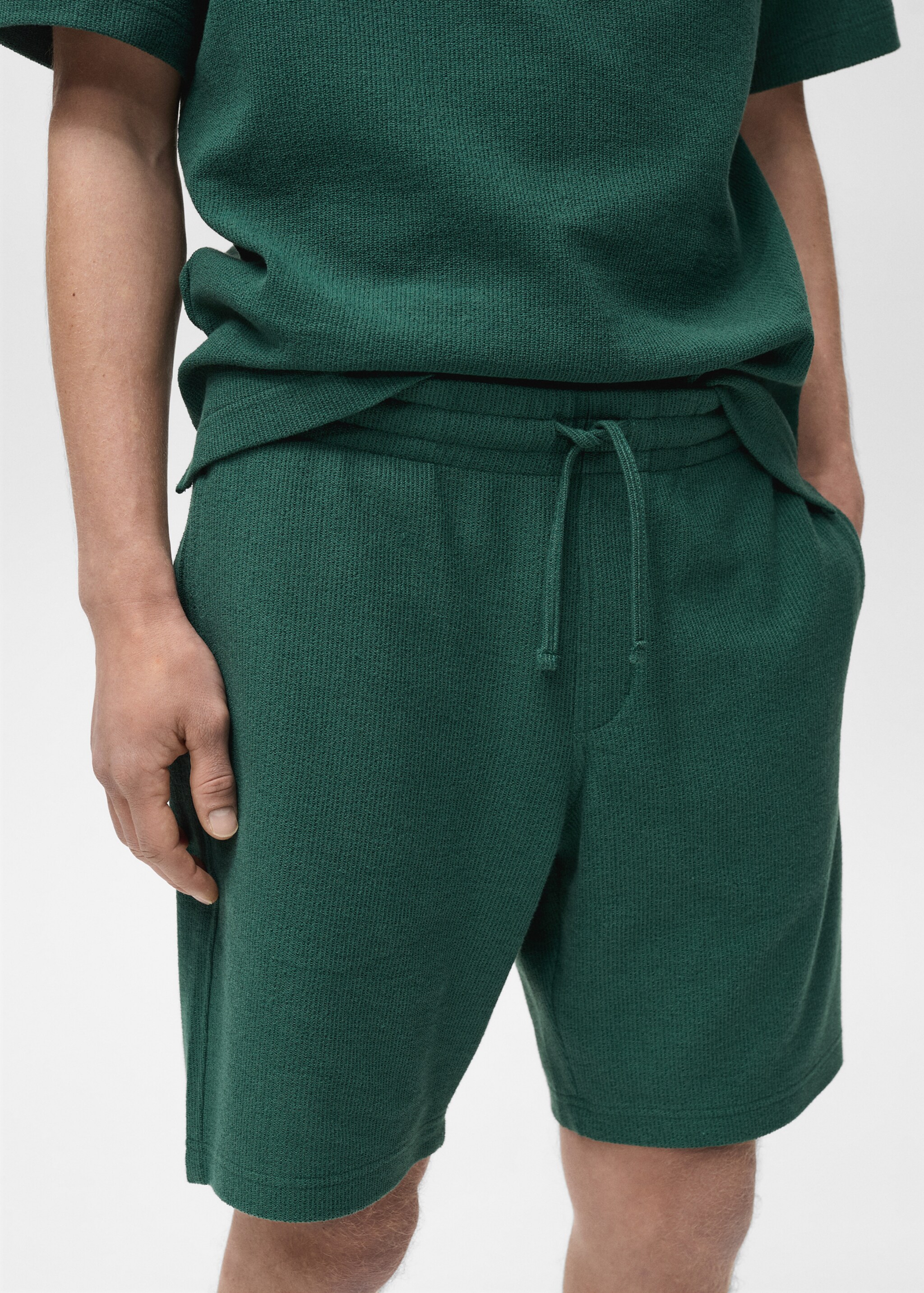 Textured cotton bermuda shorts with drawstring - Details of the article 1