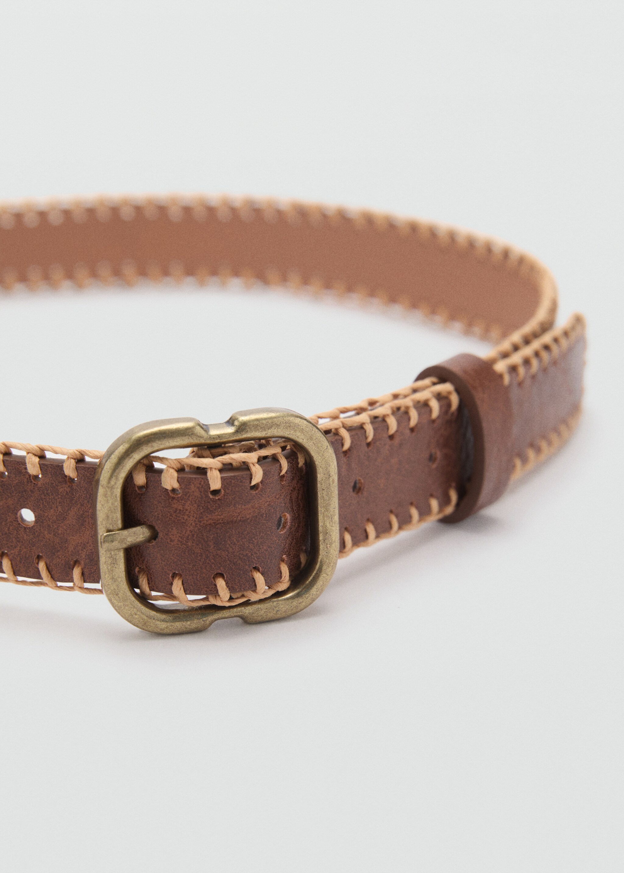 Belt with decorative stitching - Medium plane