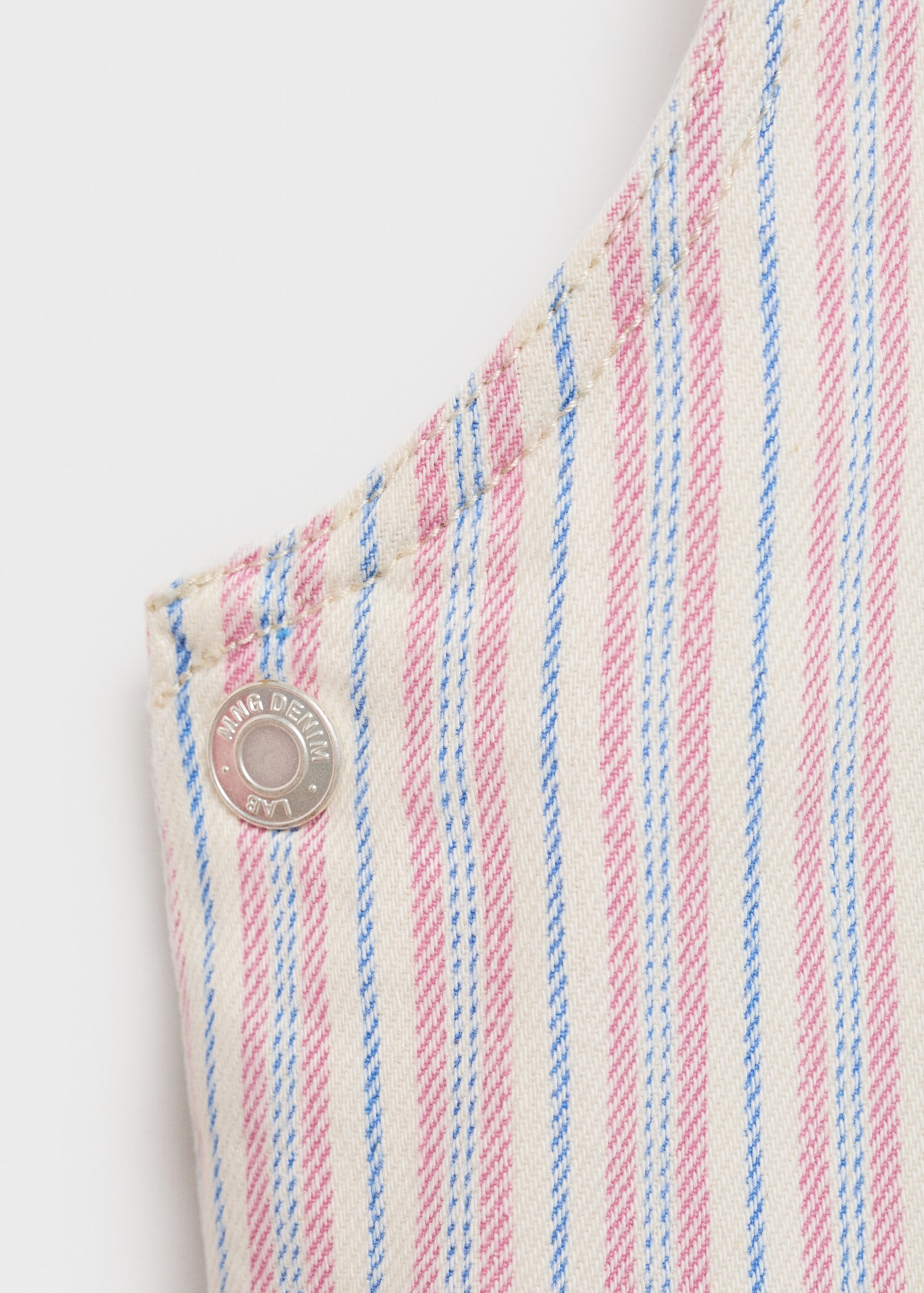 Randig hängselklänning i denim - Detaljer om artikeln 0