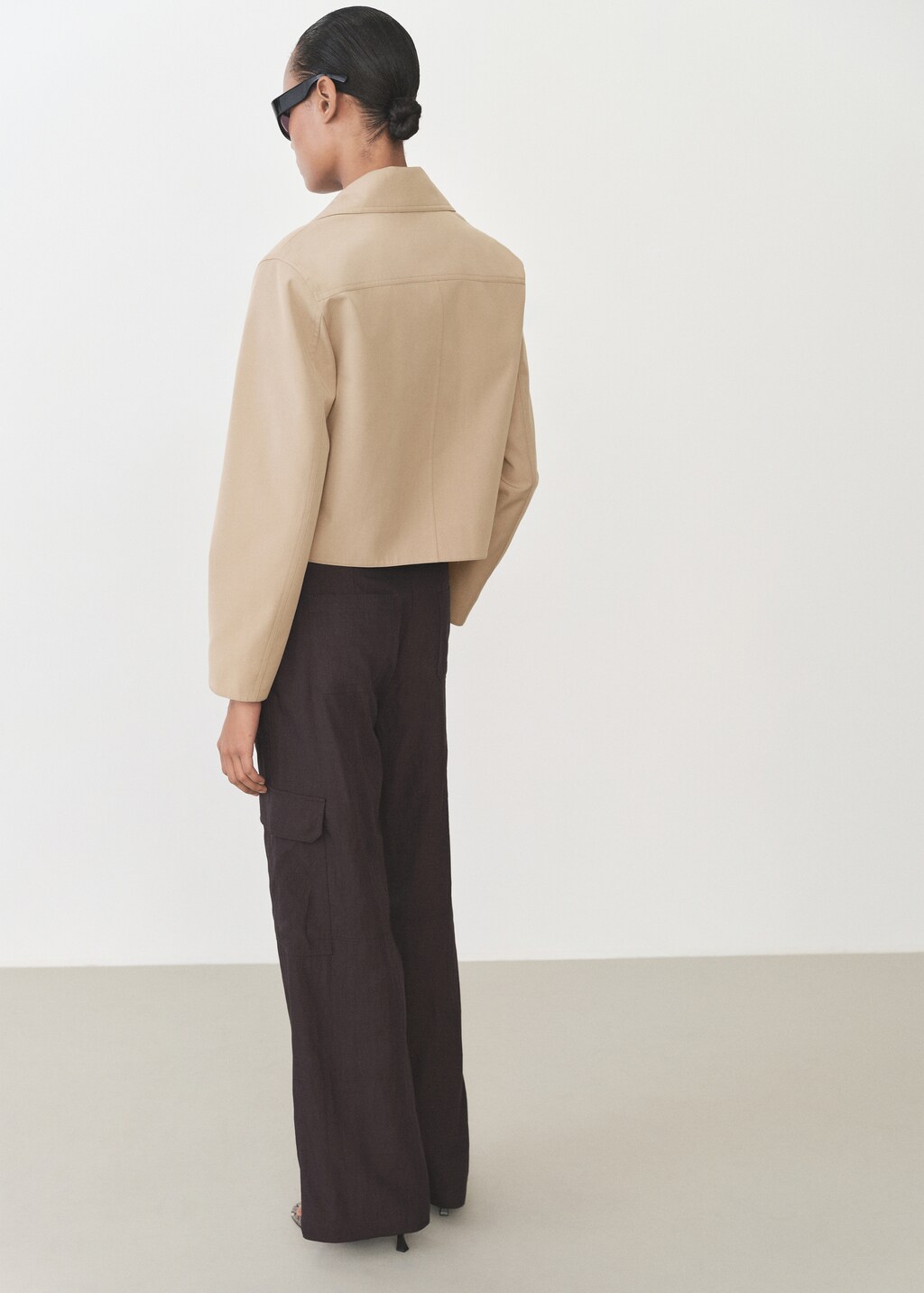 Cotton jacket with pockets - image 3