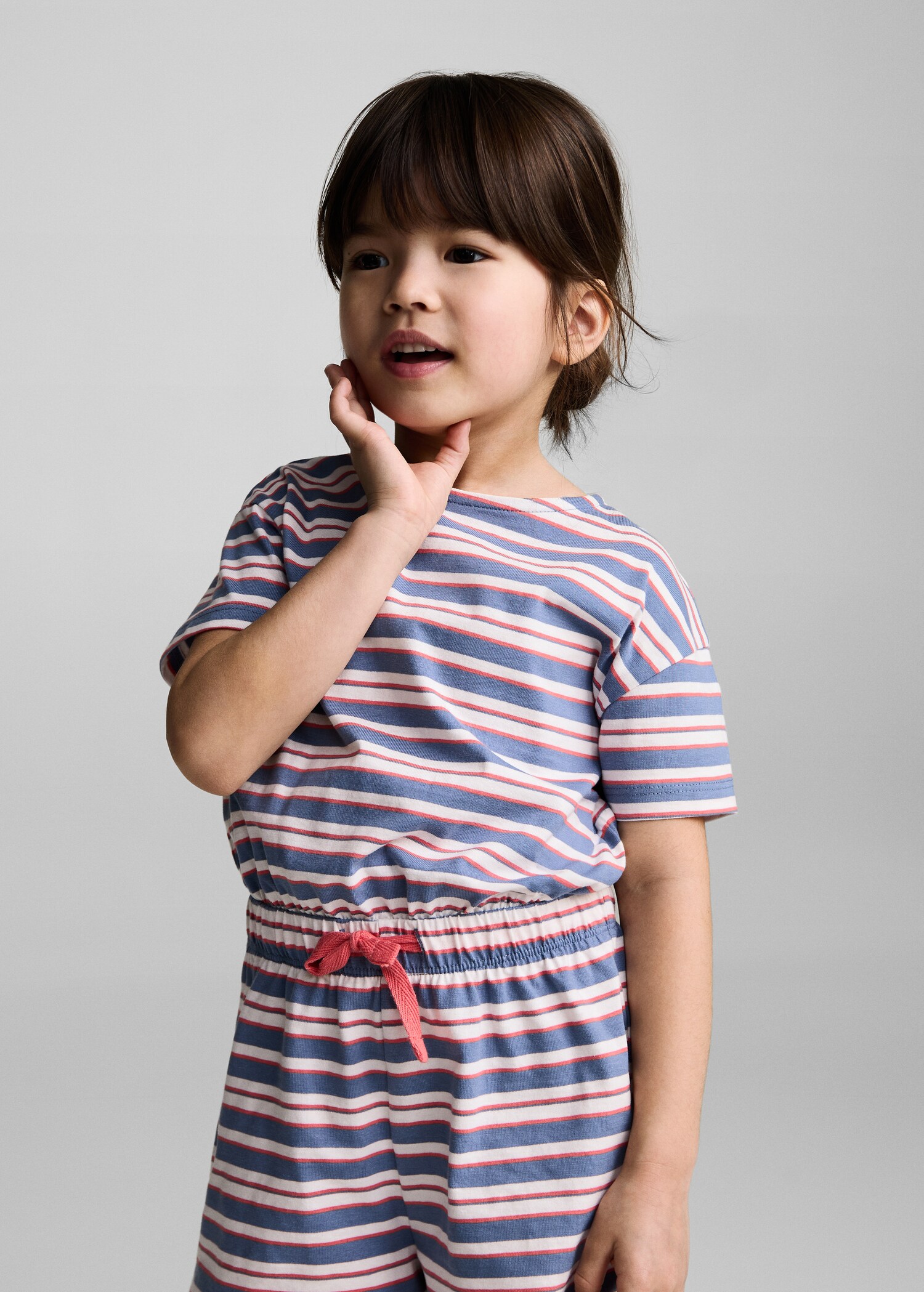 Short striped jumpsuit with drawstring - Details of the article 2
