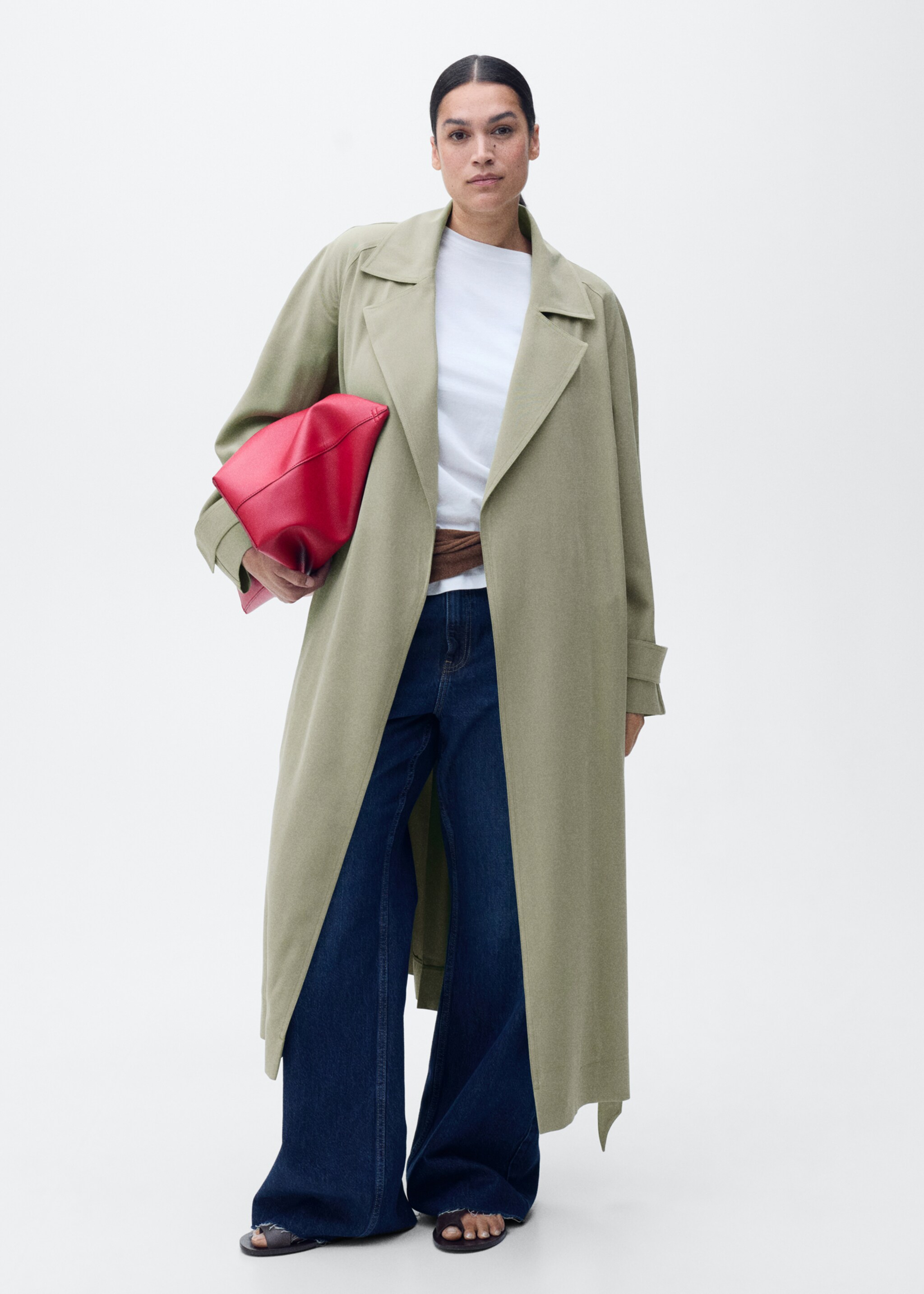 Soft trench coat with belt - Details of the article 3