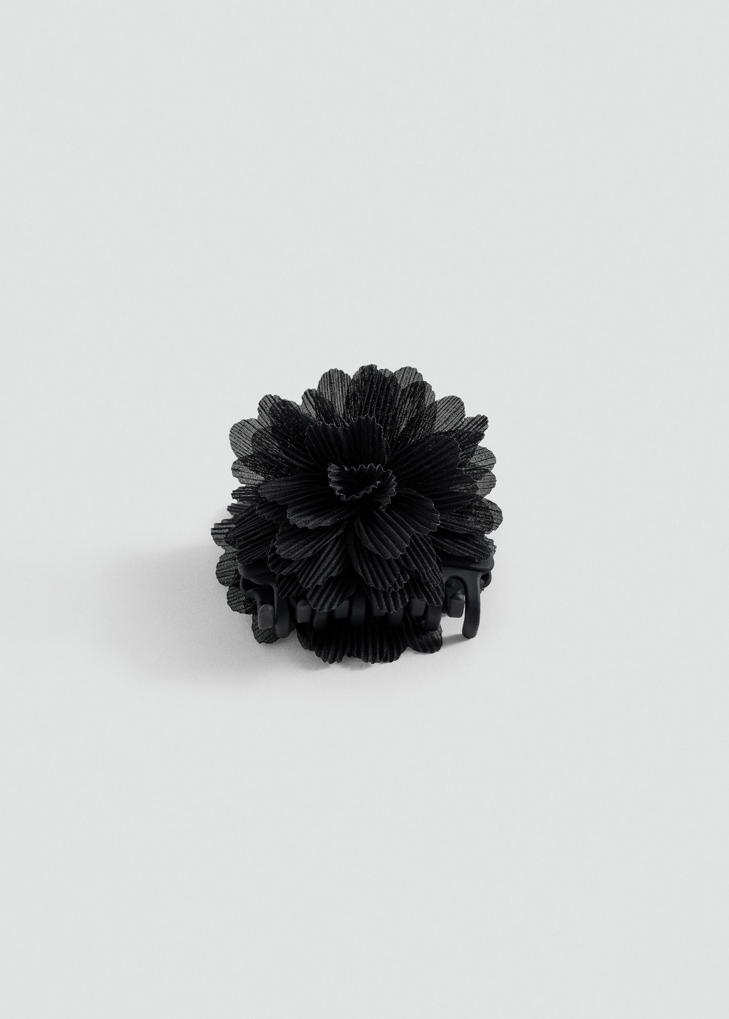 Textured-flower hair clip - Article without model