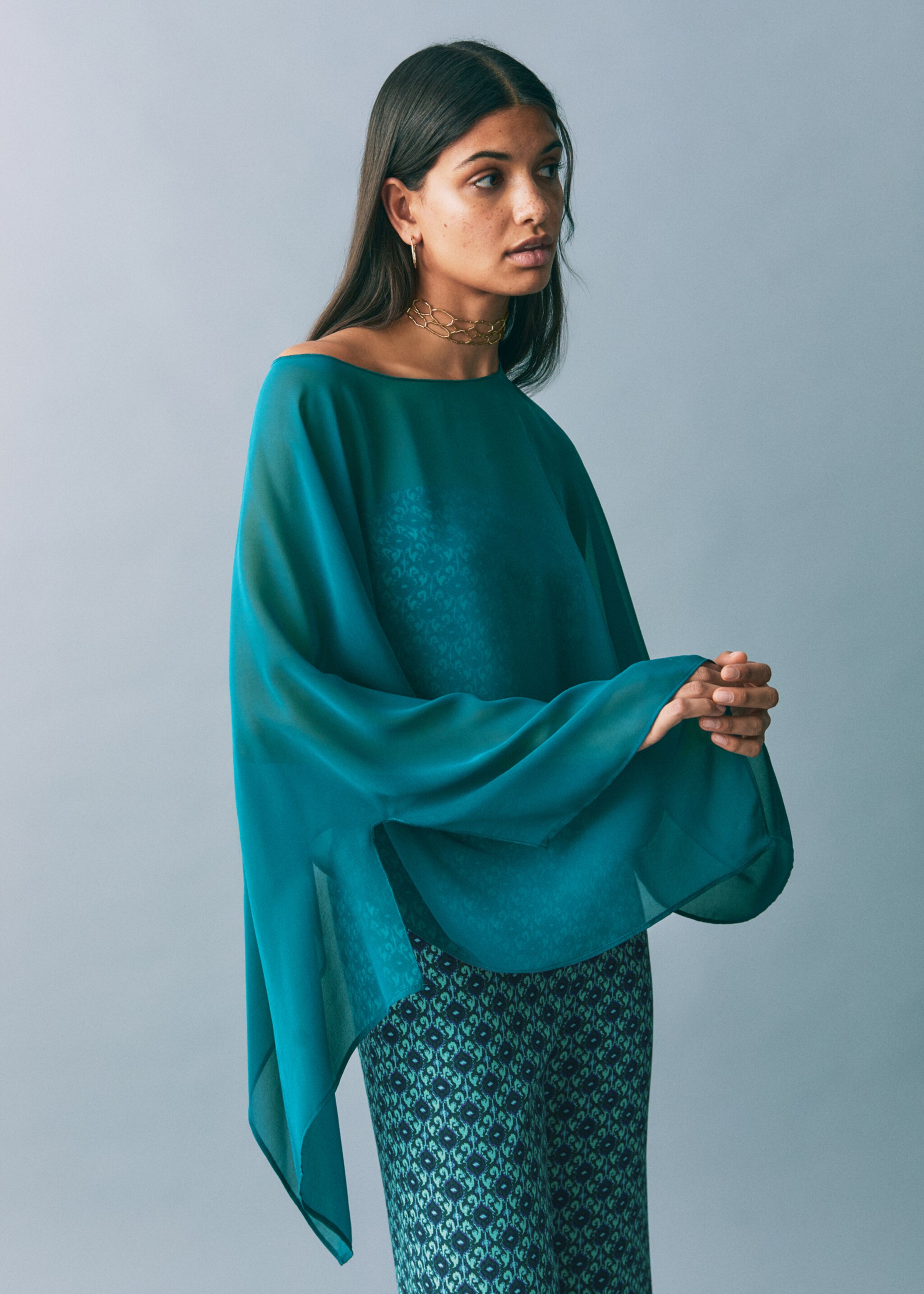 Top mit Chiffonlage - Mittlere Ansicht
